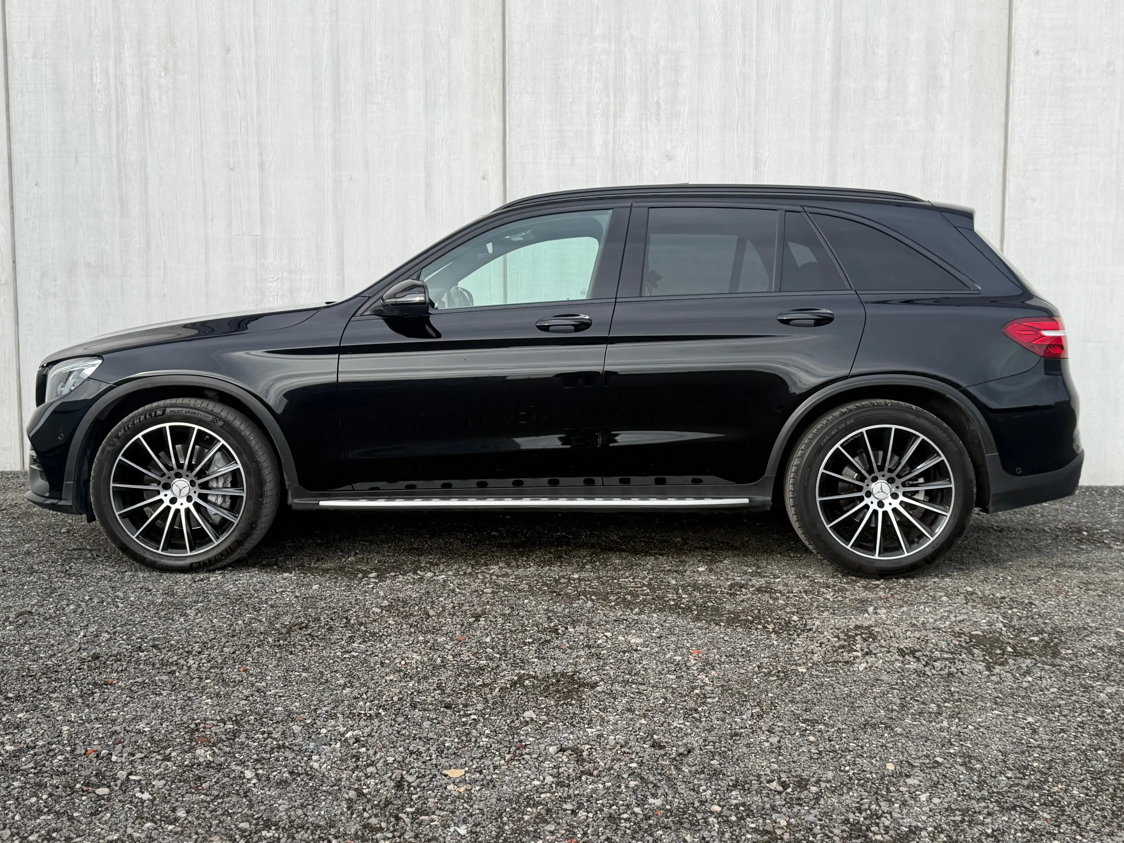 Mercedes-Benz GLC 43 AMG PANO-LED-AIRMATIC-360 CAMERA — photo 6