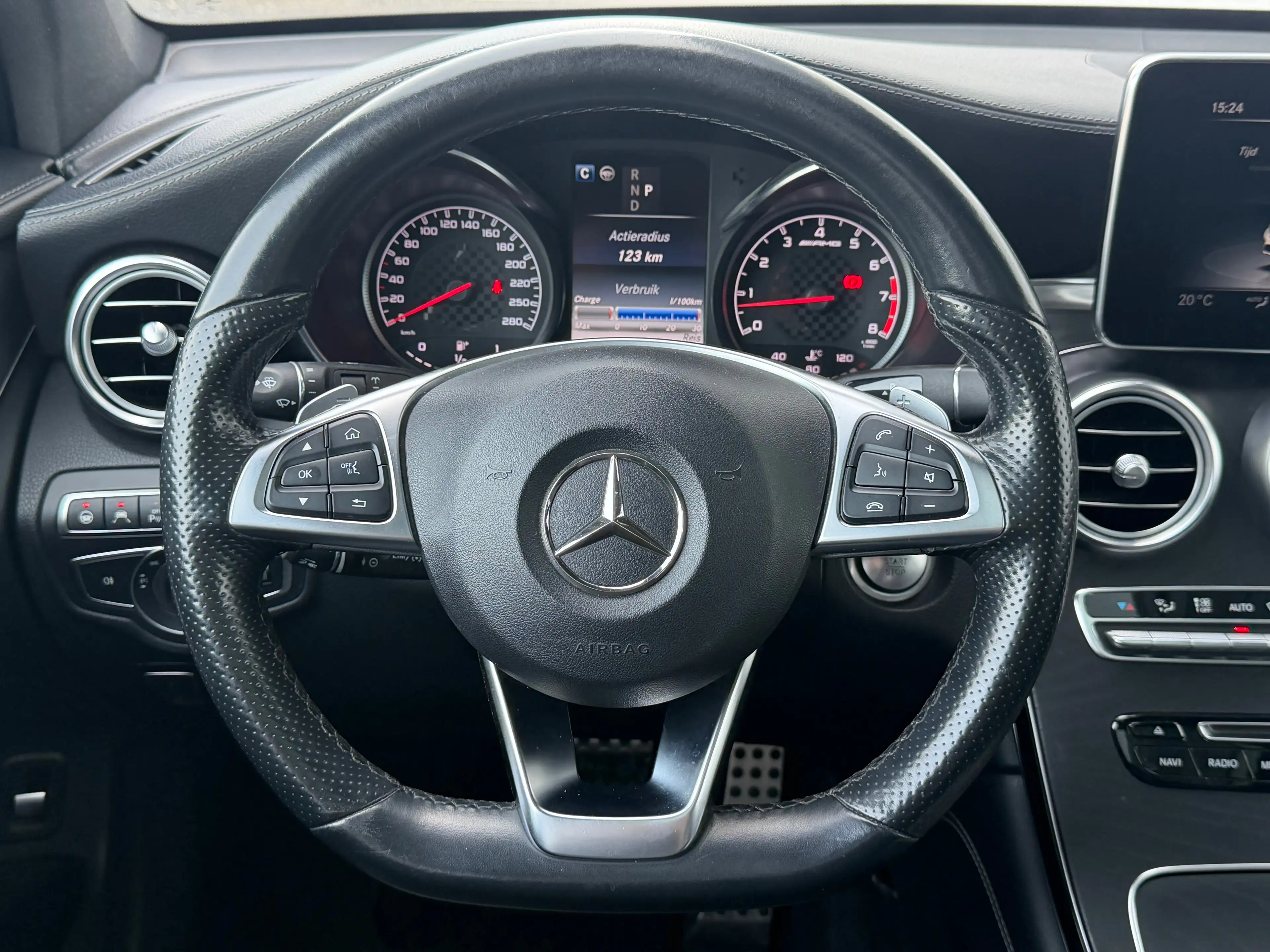 Mercedes-Benz GLC 43 AMG PANO-LED-AIRMATIC-360 CAMERA — photo 14