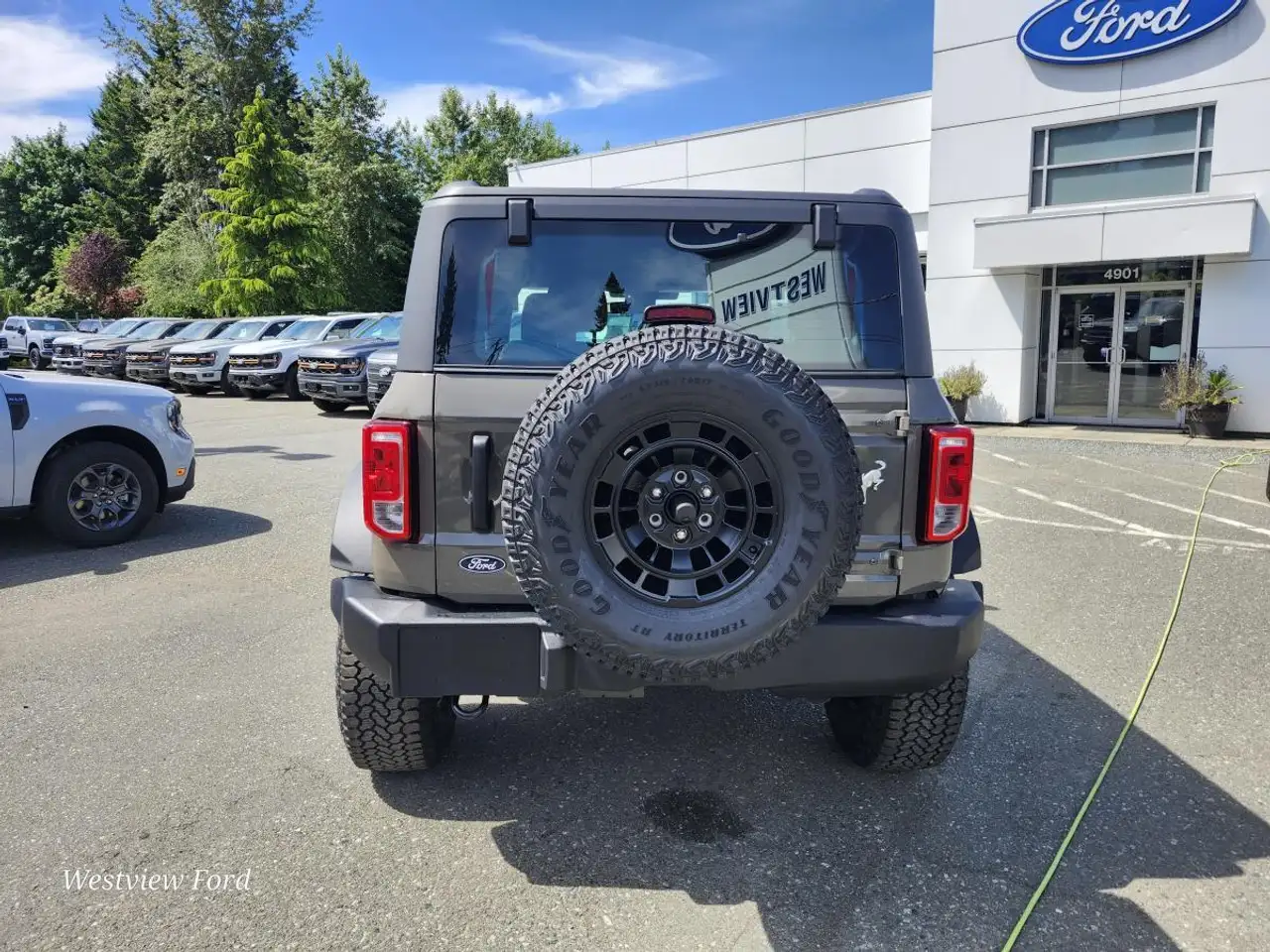 Ford Bronco снимка Ford Bronco