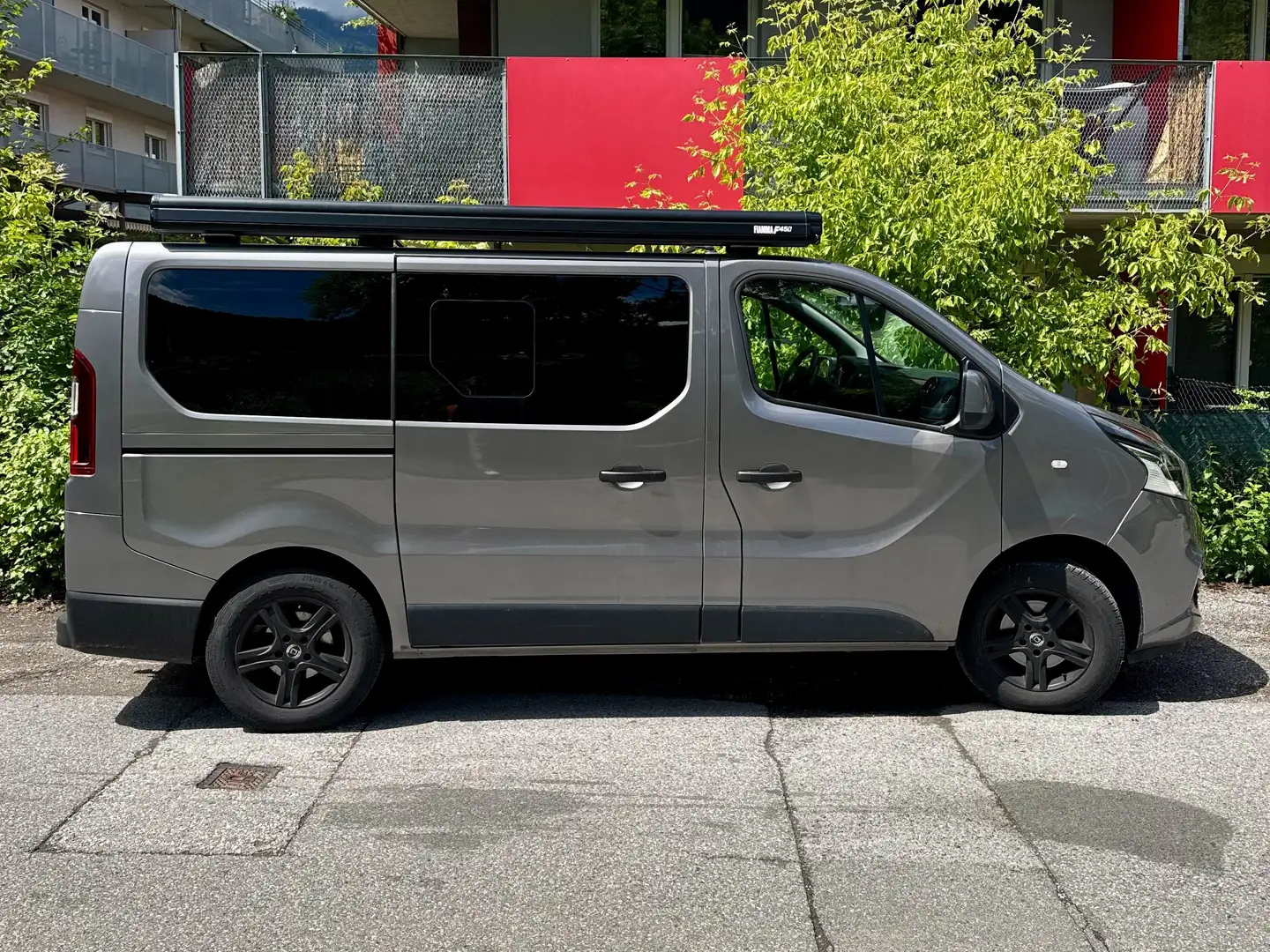 Fiat Talento Camping Bus, Van Gris - 1