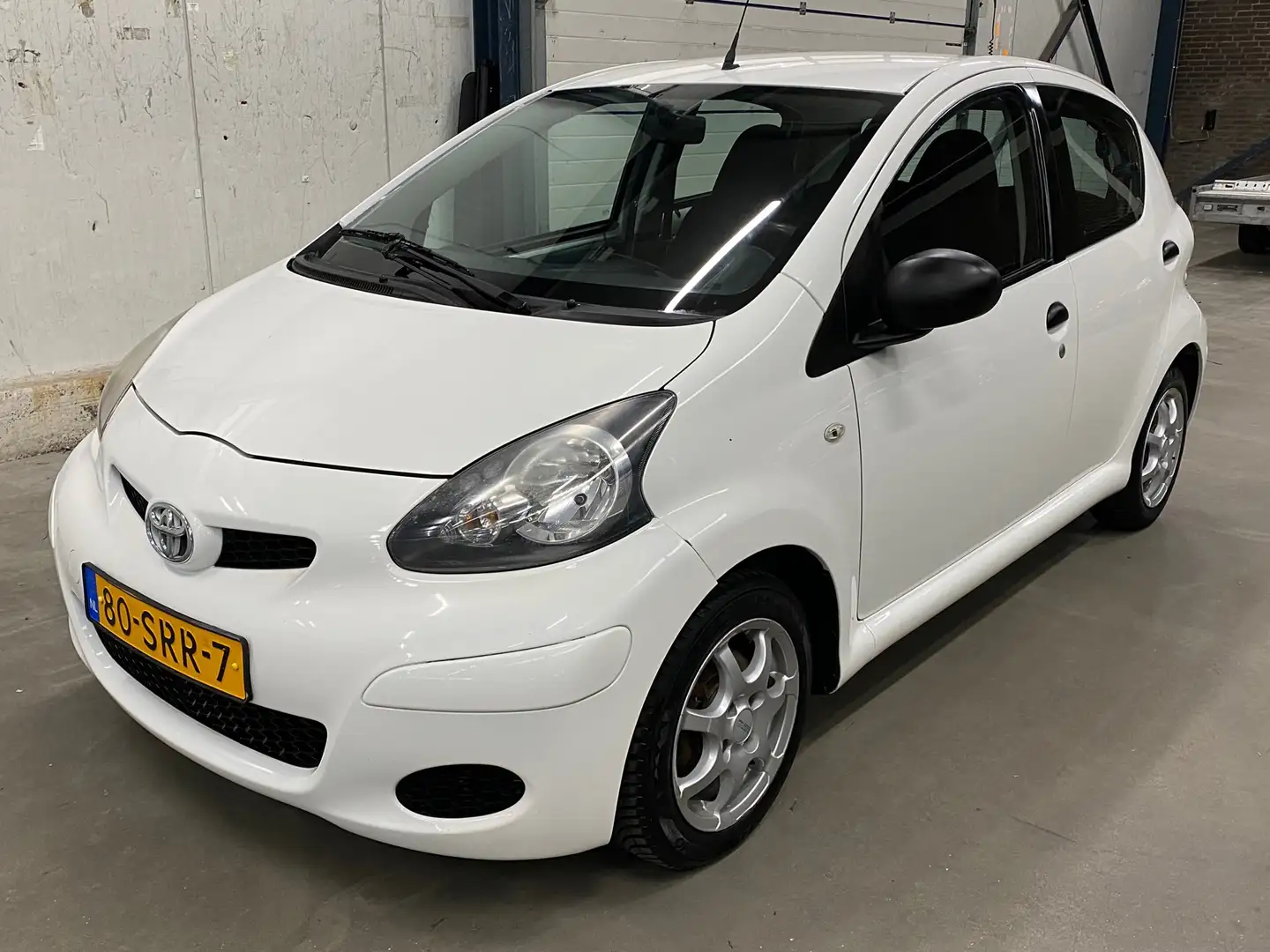 Toyota Aygo 1.0-12V Cool|Airco|5 Deurs| Weiß - 1