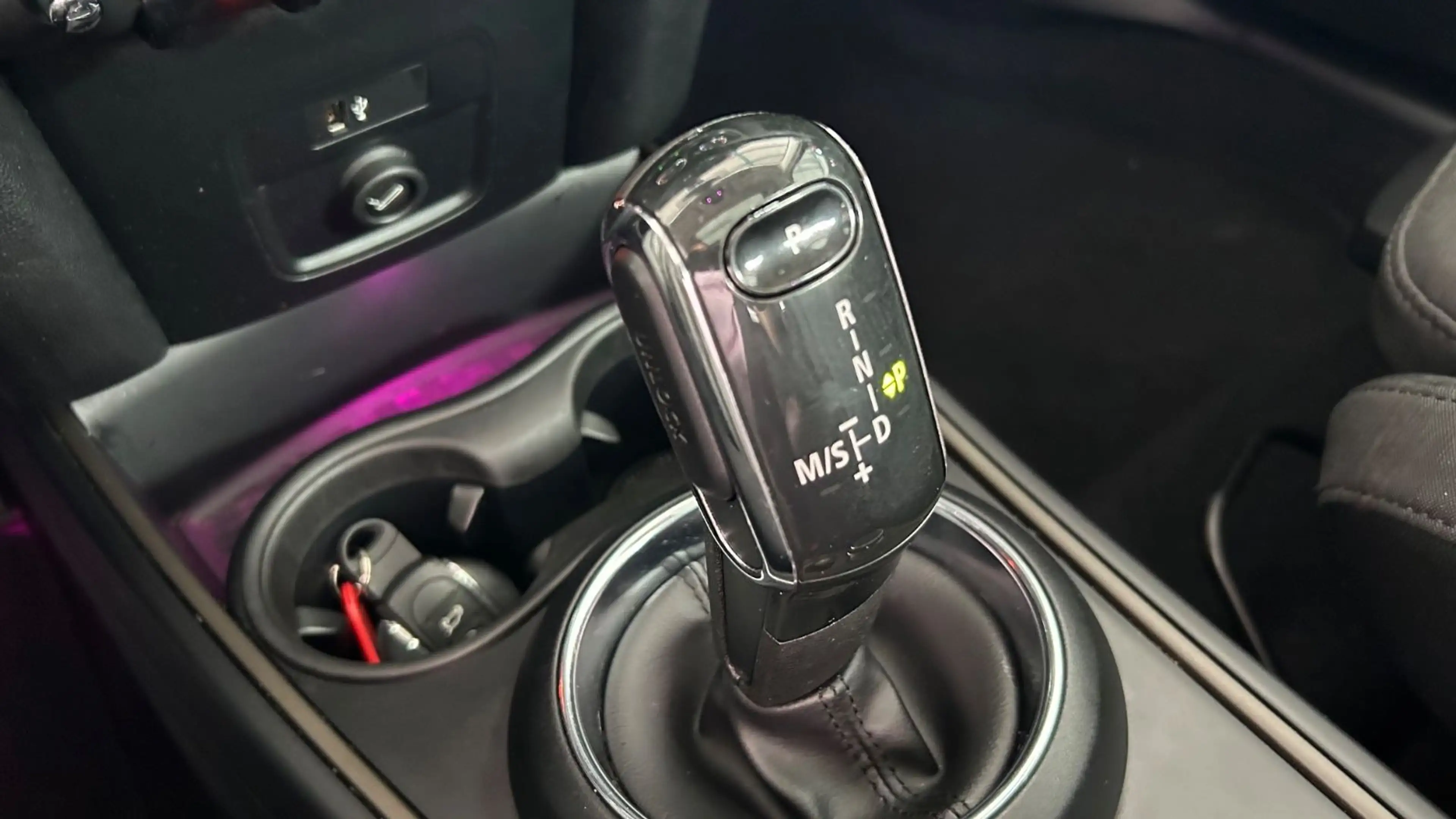 MINI Cooper SD Countryman Cooper SD All4 — photo 14