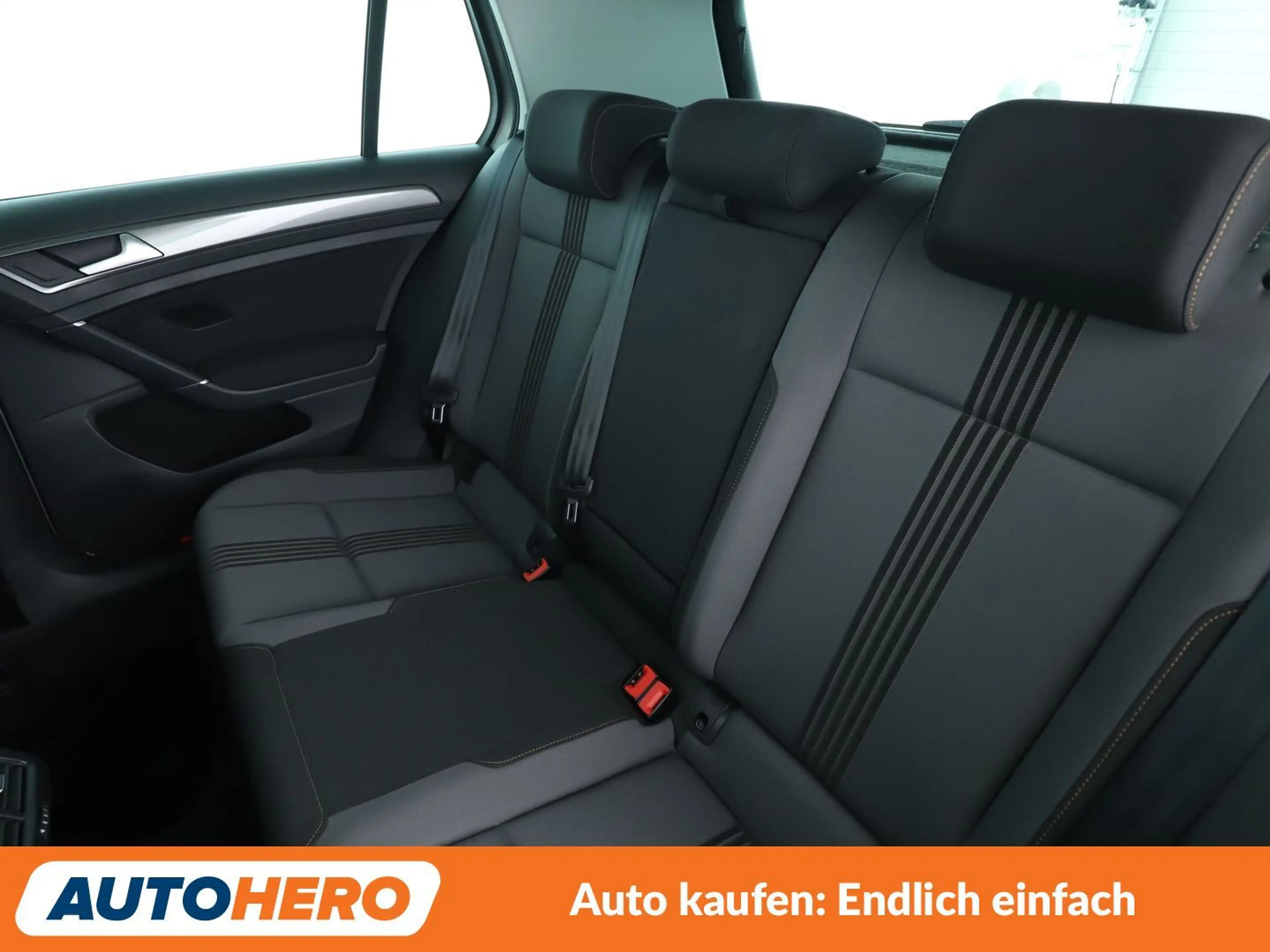 Volkswagen Golf 1.4 TSI Allstar BMT*TEMPO*PDC*SHZ* — photo 14