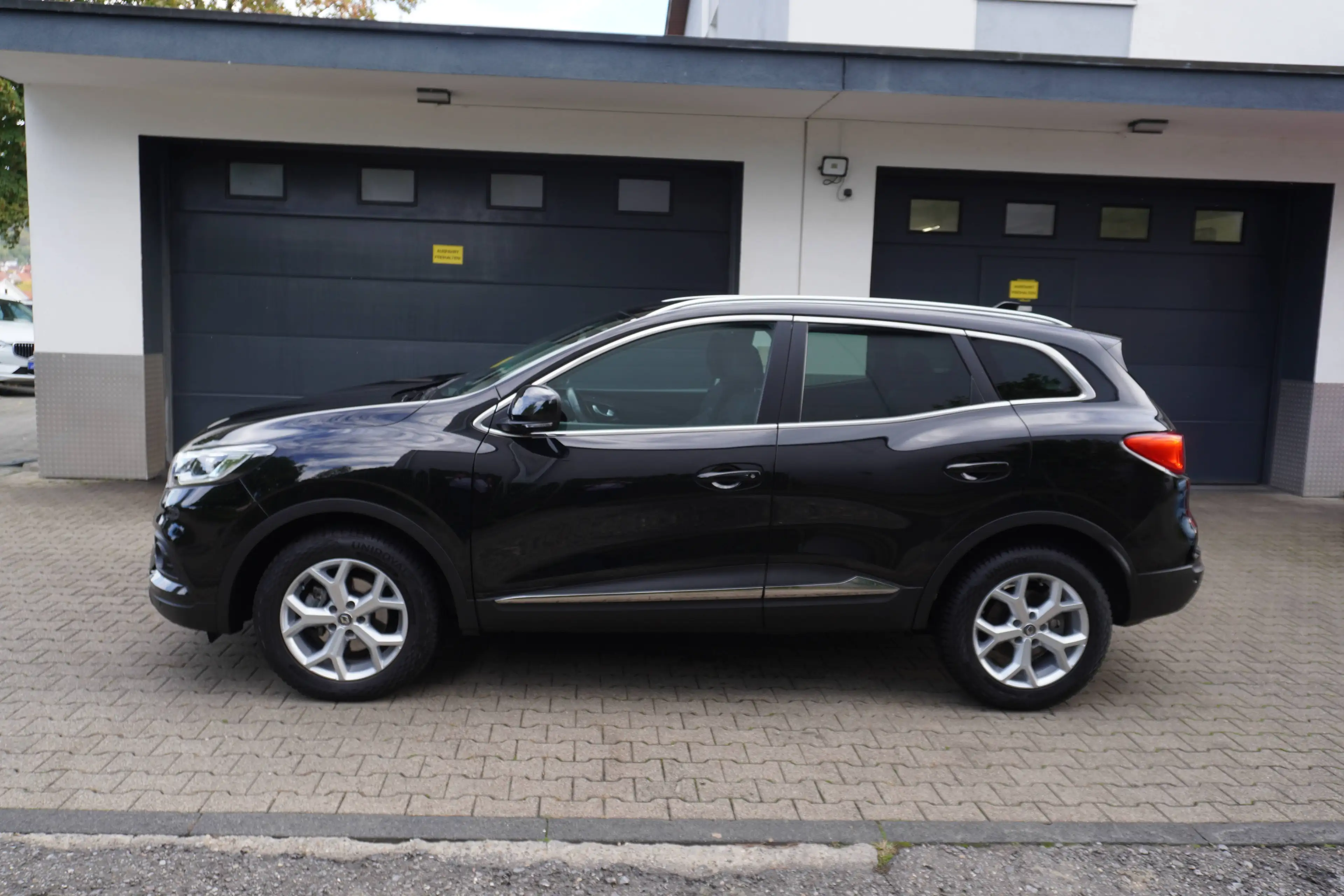 Renault Kadjar 1.5 dCi Zen EDC KLIMA+NAVI+PDC+ALU+1.Hd+Org.28.Tkm — photo 4
