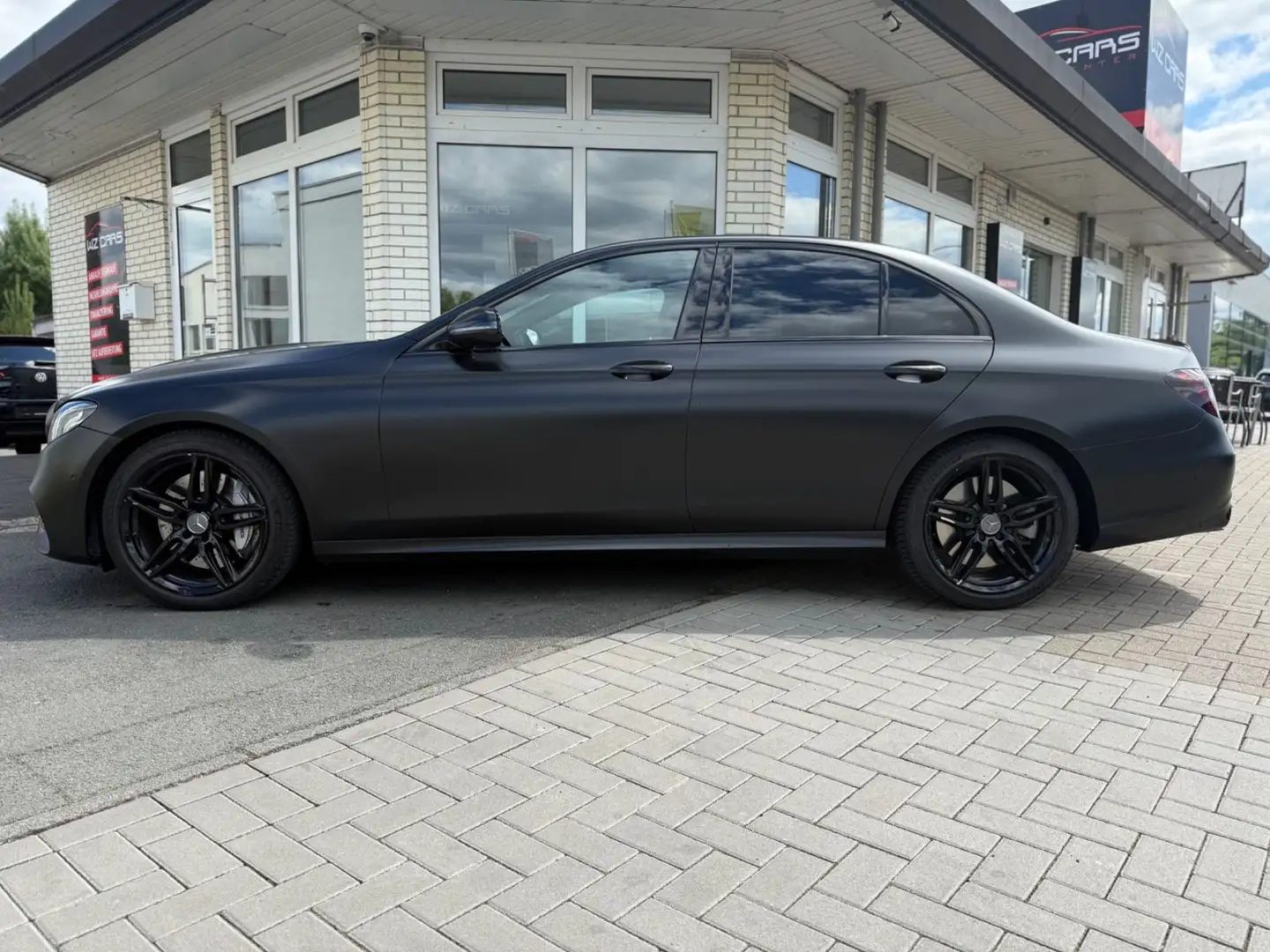 Mercedes-Benz E 53 AMG Lim. 4Matic STERNHIMMEL KAMERA MBUX Noir - 2