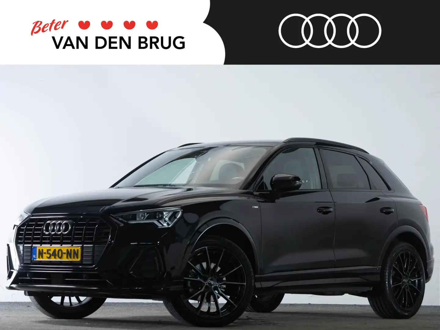 Audi Q3 S-Line 35 TFSI 150 PK | LED | Black Optiek | Leder Negro - 1