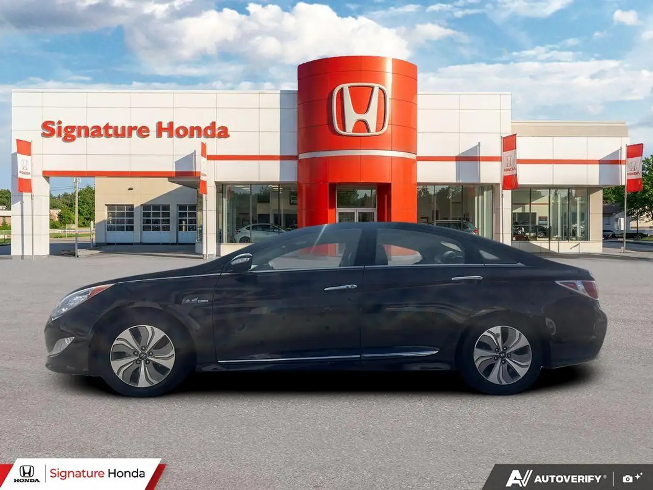 Hyundai SONATA photo Hyundai SONATA