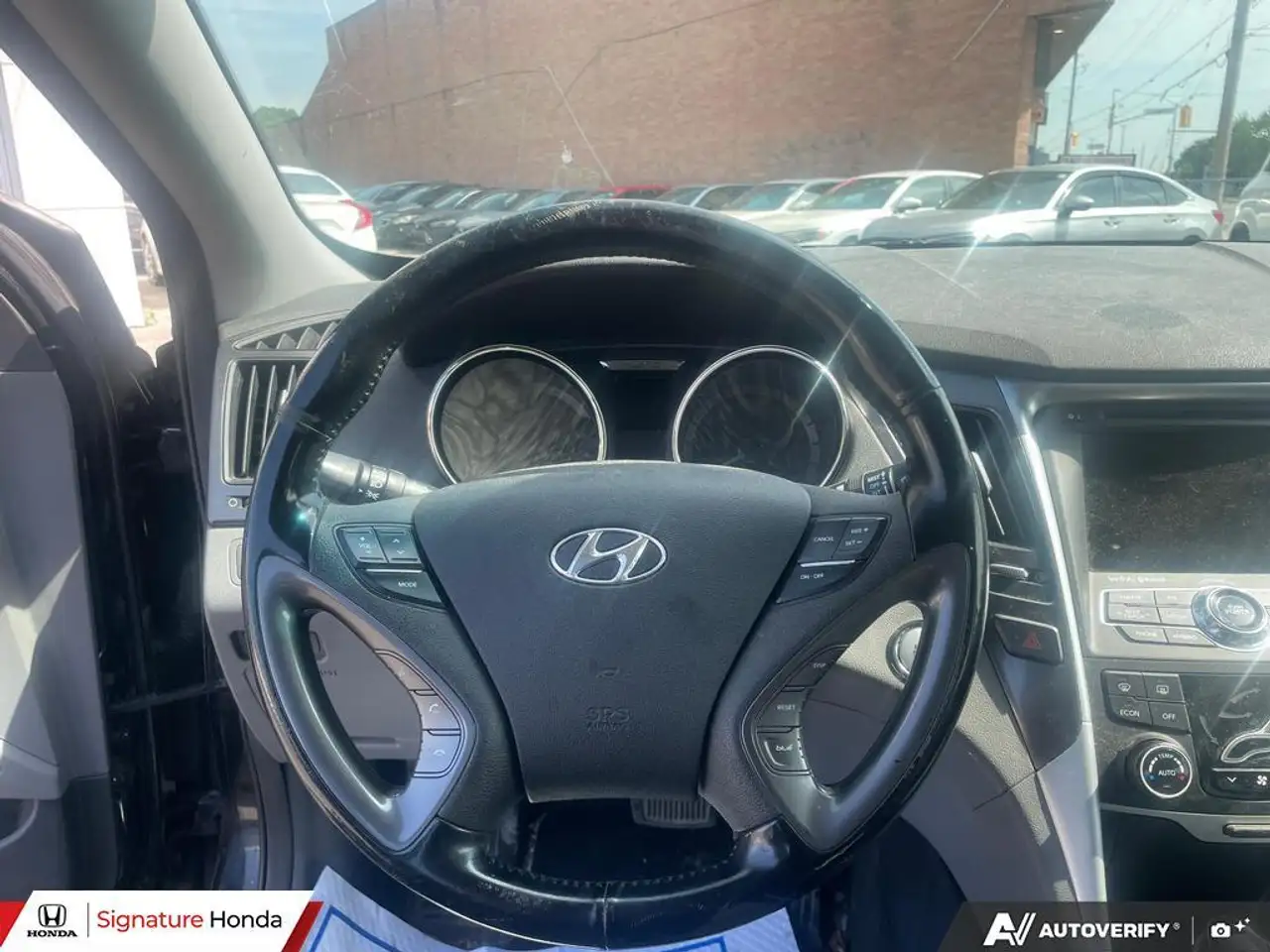 Hyundai SONATA photo Hyundai SONATA
