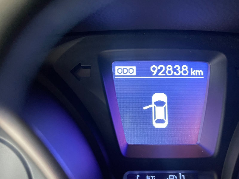 Hyundai i30 blue 1.6 GDI Trend — photo 14