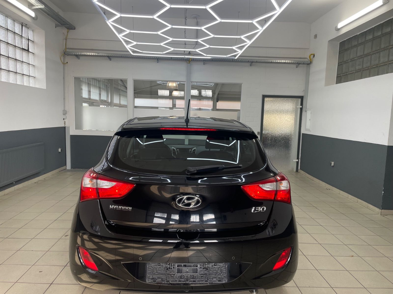 Hyundai i30 blue 1.6 GDI Trend — photo 5