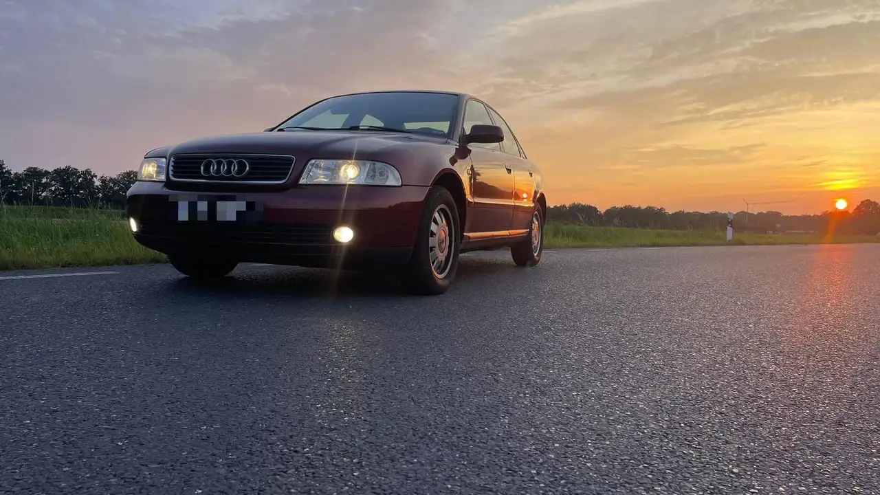 Audi A4 1.6, foto 2