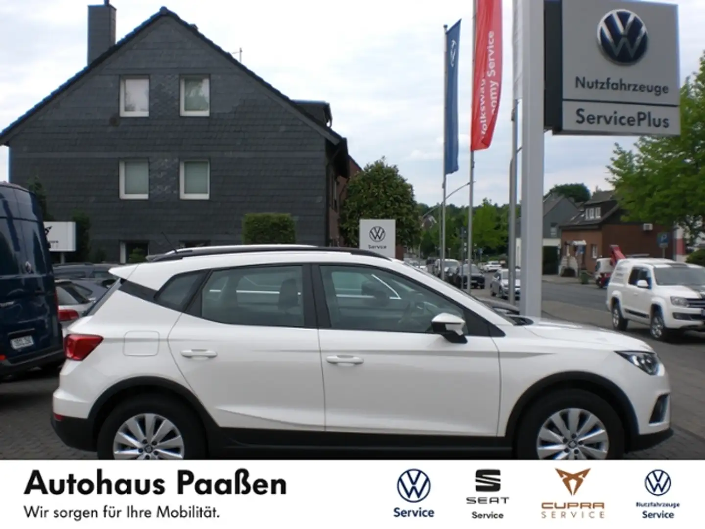 SEAT Arona Style Beats 1.0 TSI RFK FULL LINK Wit - 1