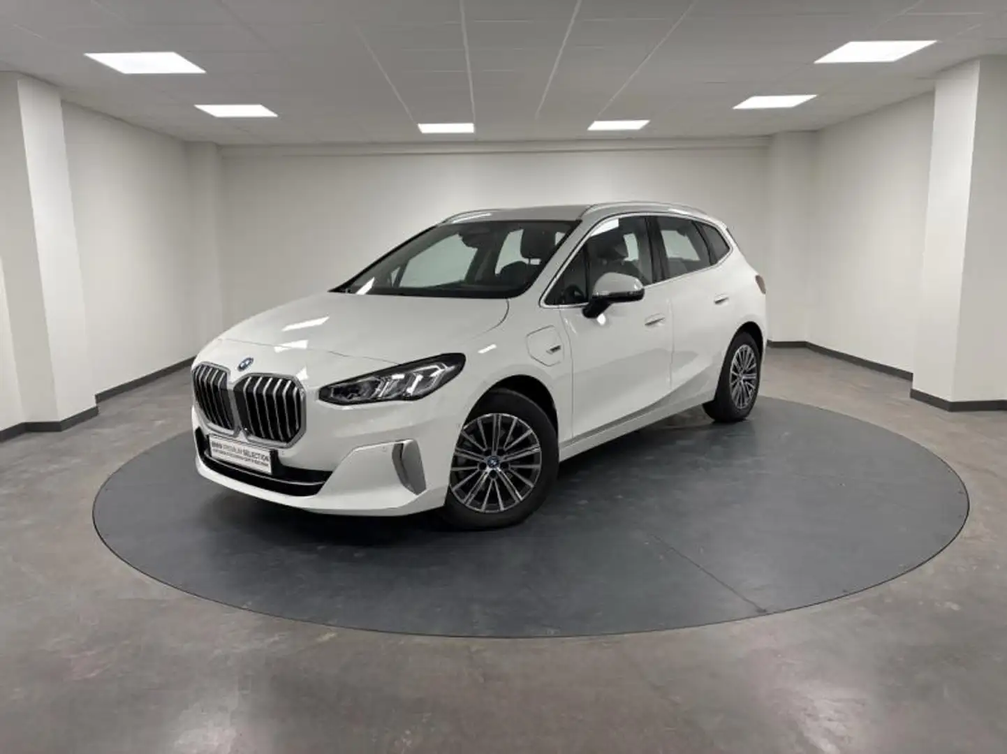 BMW 225 225e 245ch xDrive Luxury DKG7 Blanc - 1