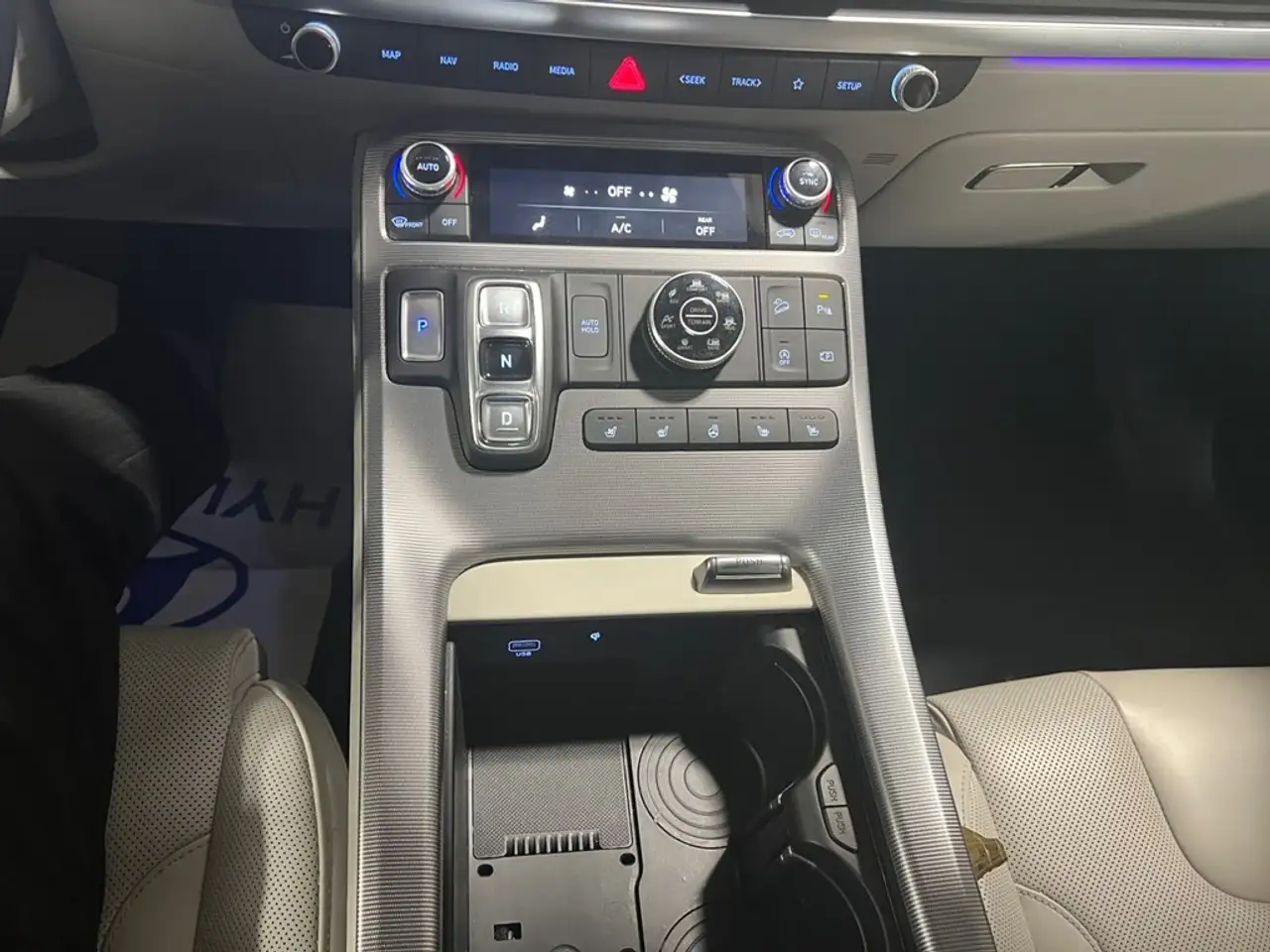 Hyundai PALISADE снимка Hyundai PALISADE