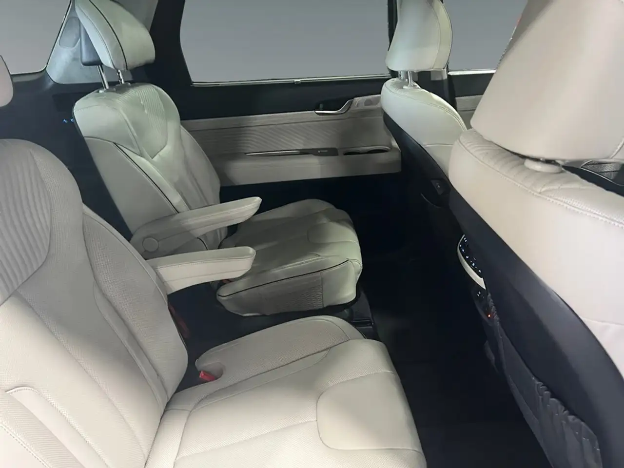 Hyundai PALISADE снимка Hyundai PALISADE