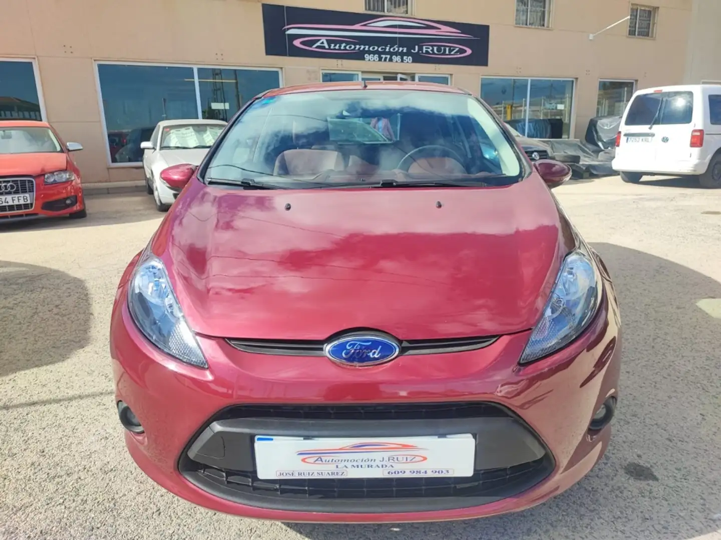 Ford Fiesta Pequeño Manual de 5 Puertas - 1