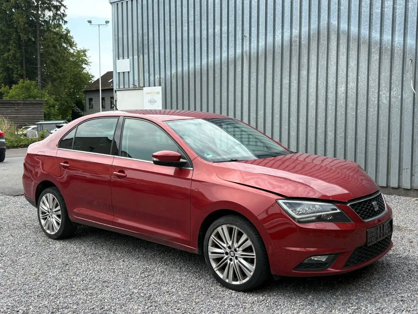 SEAT Toledo Xcellence°NAVI°LED°LEDER°KAMERA° Rouge - 1