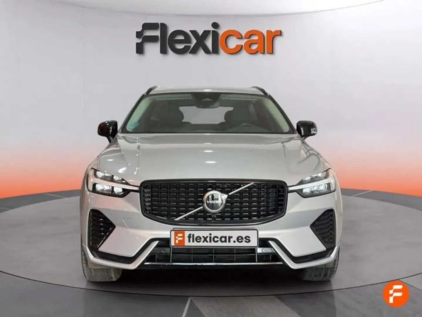 Volvo XC60 2.0 B4 D AWD Core Auto Gris - 2