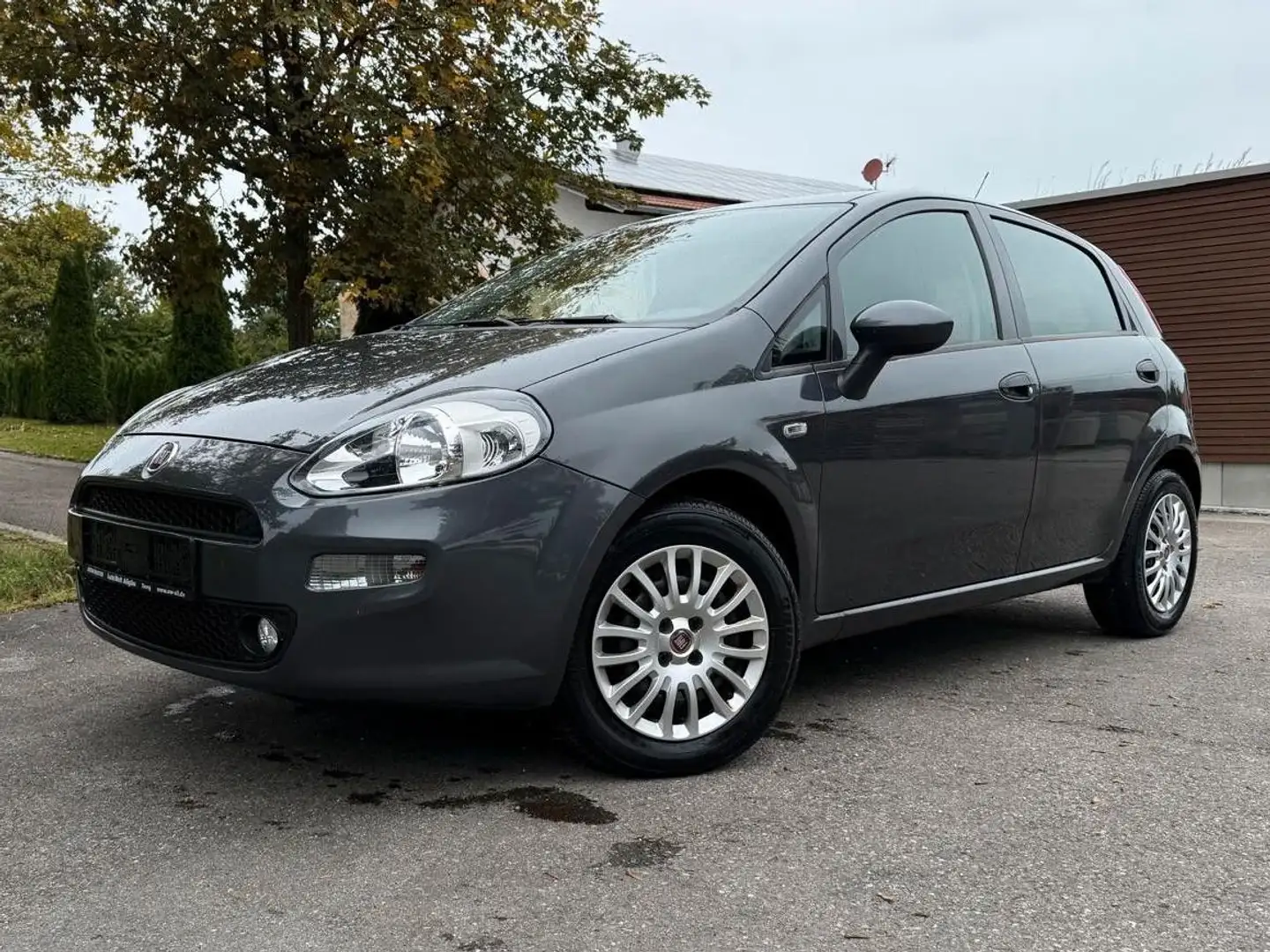 Fiat Punto MYSTYLE / Klima / 8fach Grau - 1