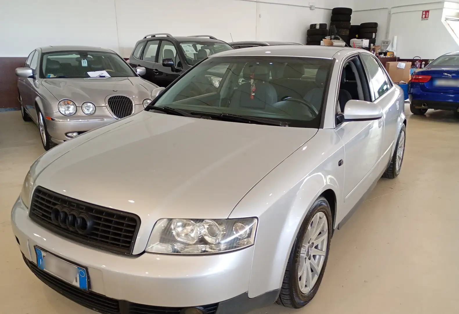 Audi A4 V6 TDI quattro Tiptronic Zilver - 1