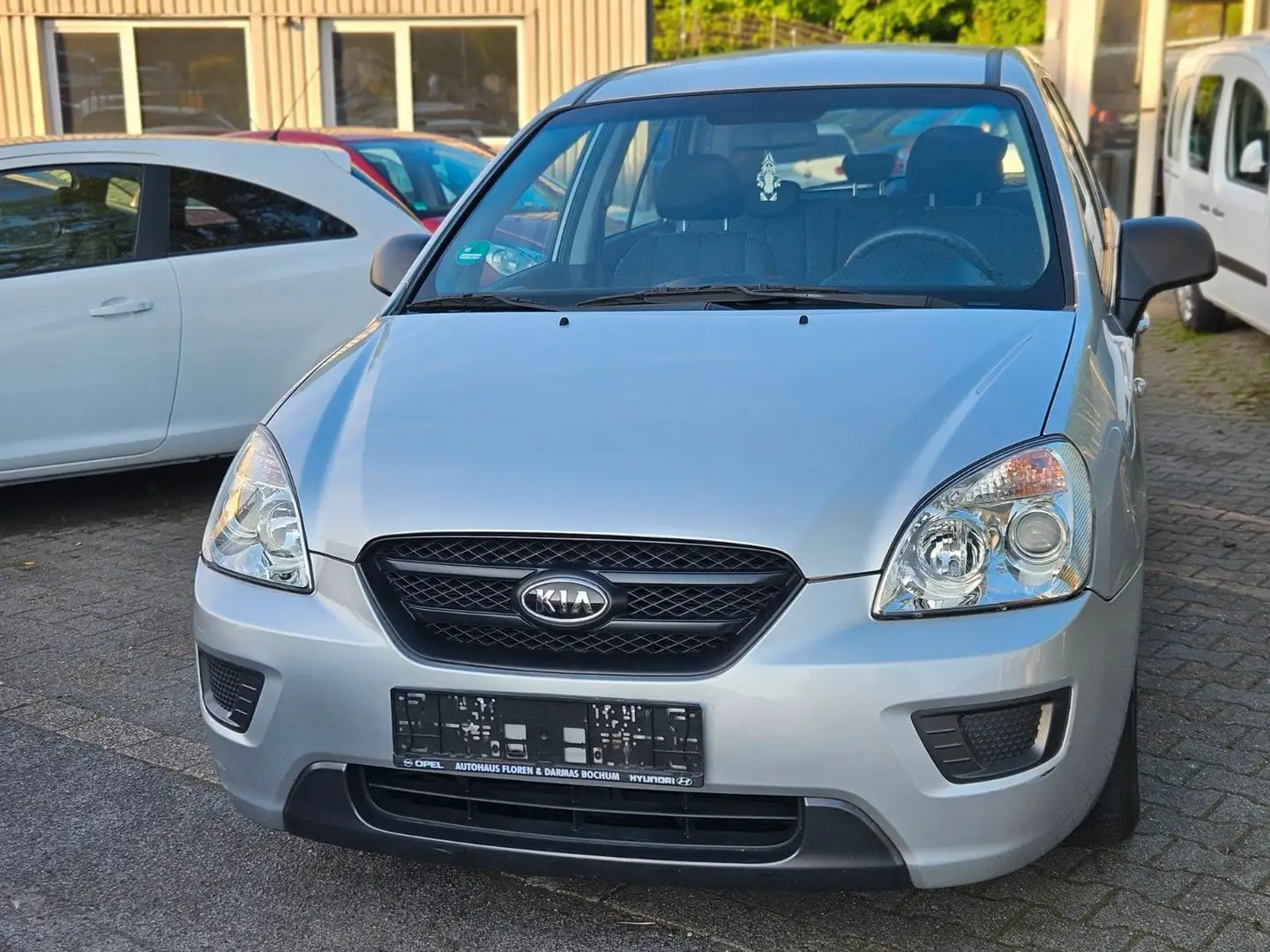 Kia Carens LX Basis Klima Grau - 1