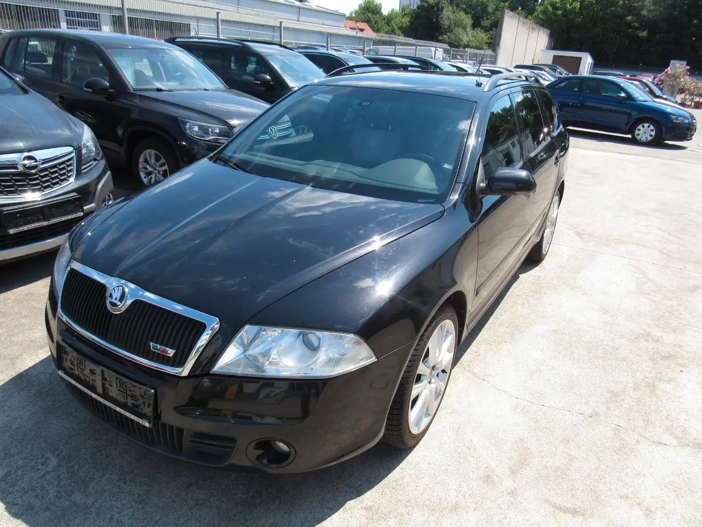 Skoda Octavia Combi RS,KLIMA,ALU,SITZHEIZUNG. Schwarz - 2