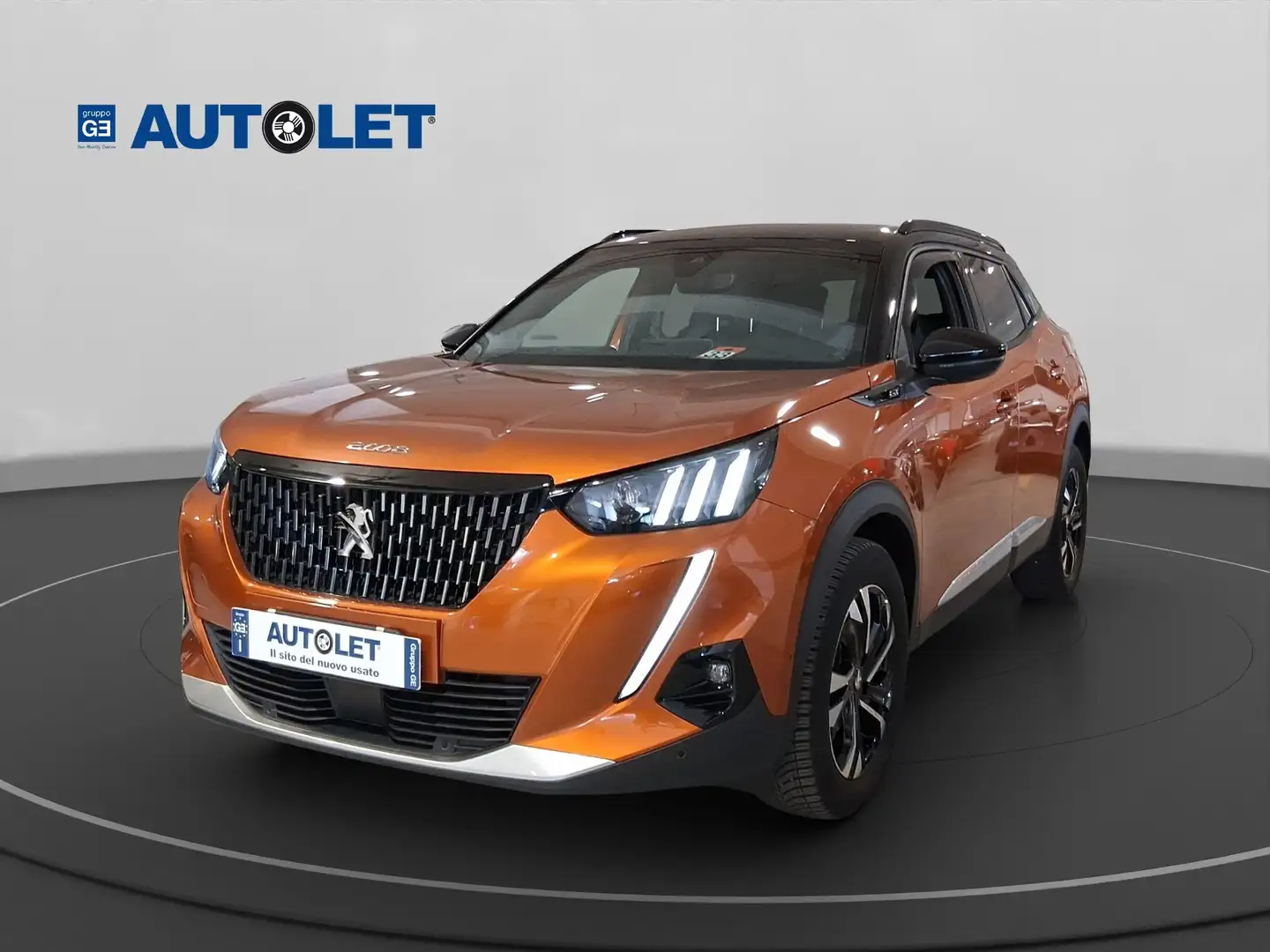 Peugeot 2008 1.2 puretech GT s Oranžová - 1