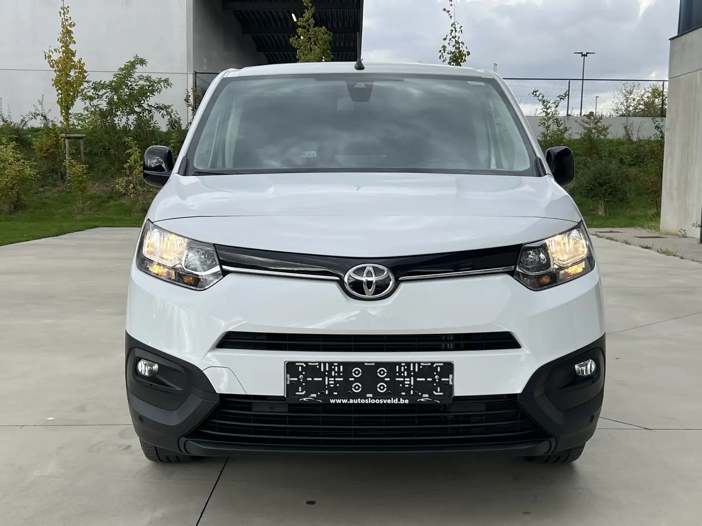 Toyota Proace City 1.5D L1 Euro 6d/ AIRCO/ CARPLAY/ CAMERA/ 3 Zitpl Schwarz - 2