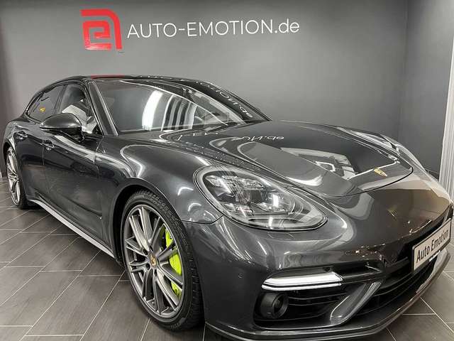 Porsche Panamera Turbo S E-Hybrid Sport Turismo Keramik
