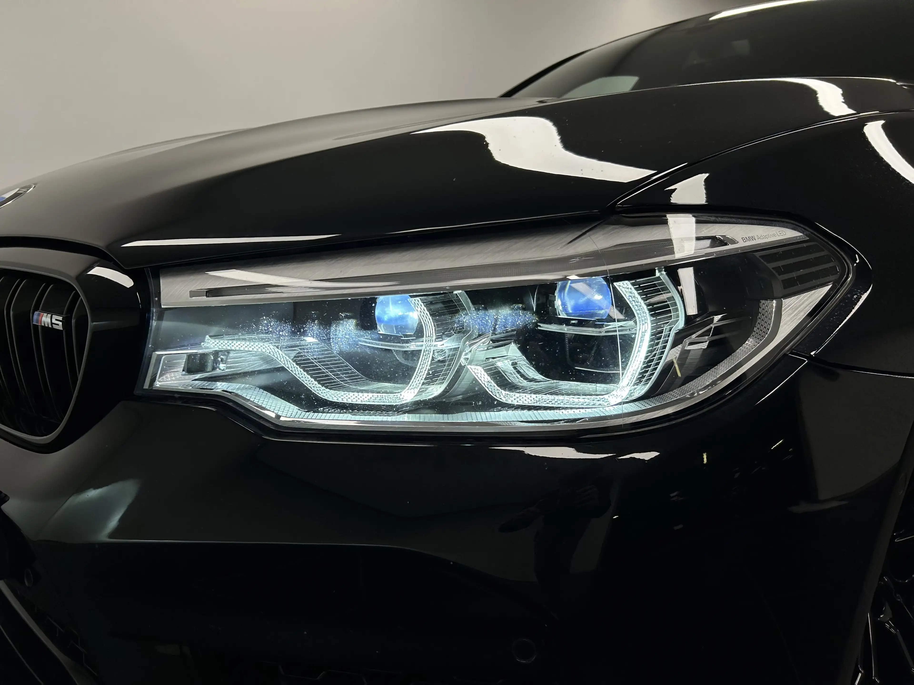 BMW M5 Limousine Com. Paket M Drivers P. Harman/Kardon Ko — photo 8