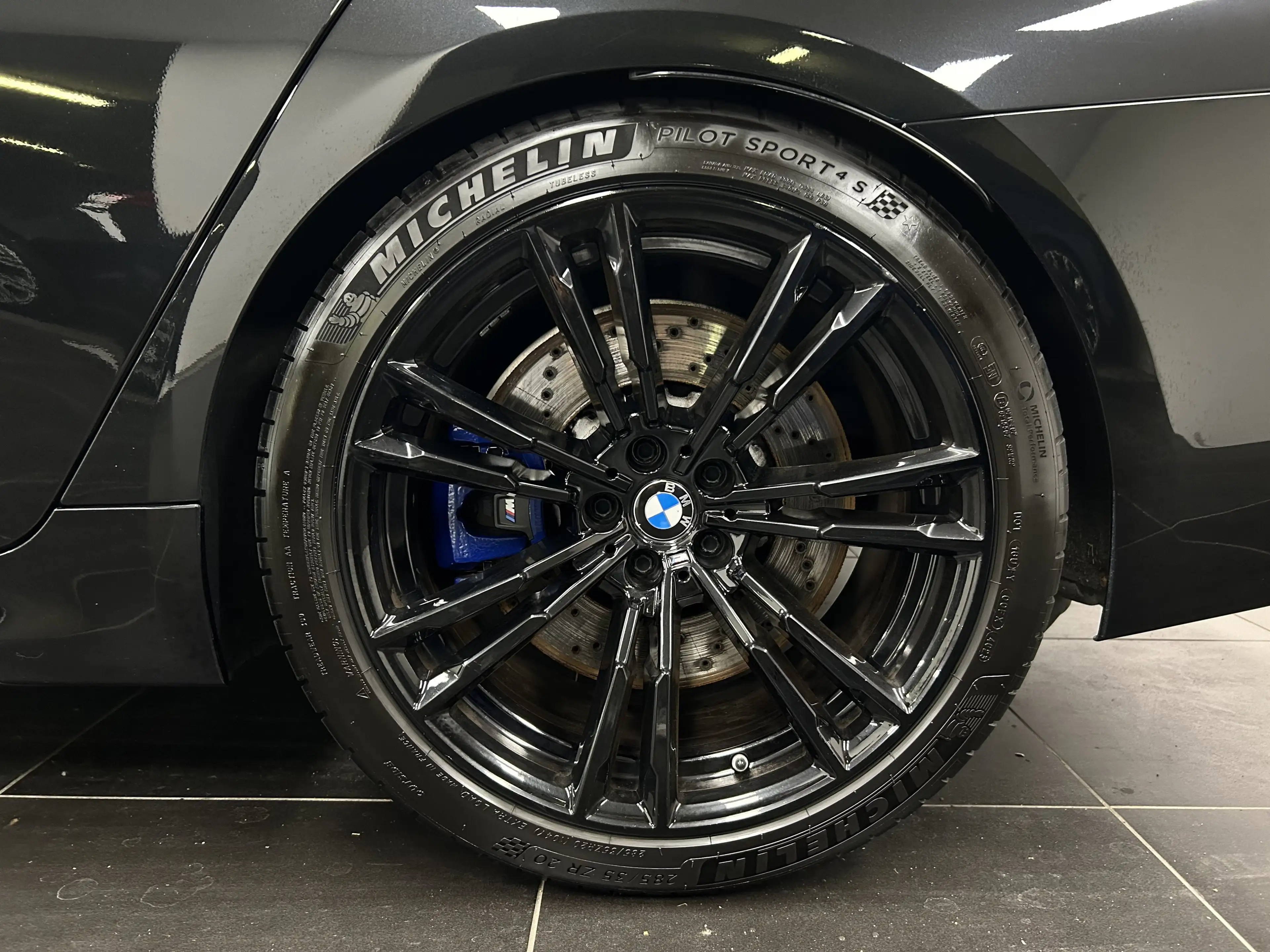 BMW M5 Limousine Com. Paket M Drivers P. Harman/Kardon Ko — photo 6