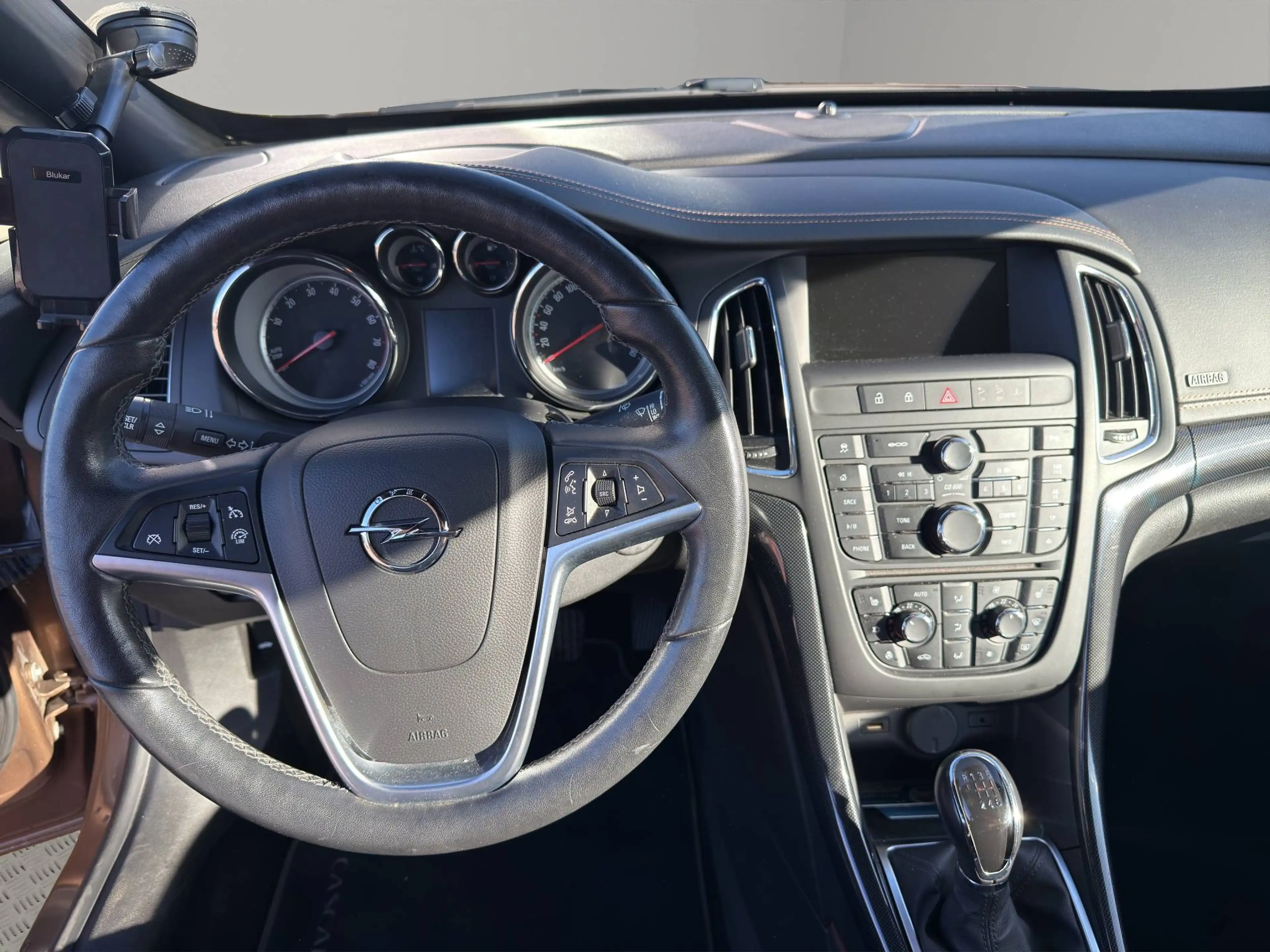 Opel Cascada Innovation ecoFlex — photo 13