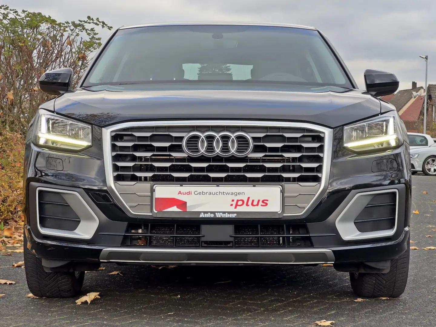 Audi Q2 30TFSI S-tronic sport NAVI KAMERA LED APS Schwarz - 2