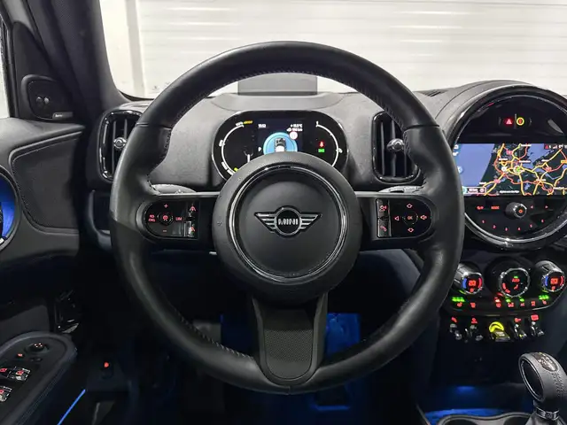 Mini Countryman view 14