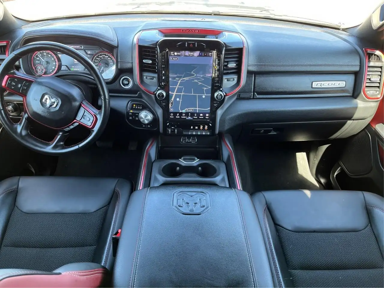 RAM 1500 снимка RAM 1500