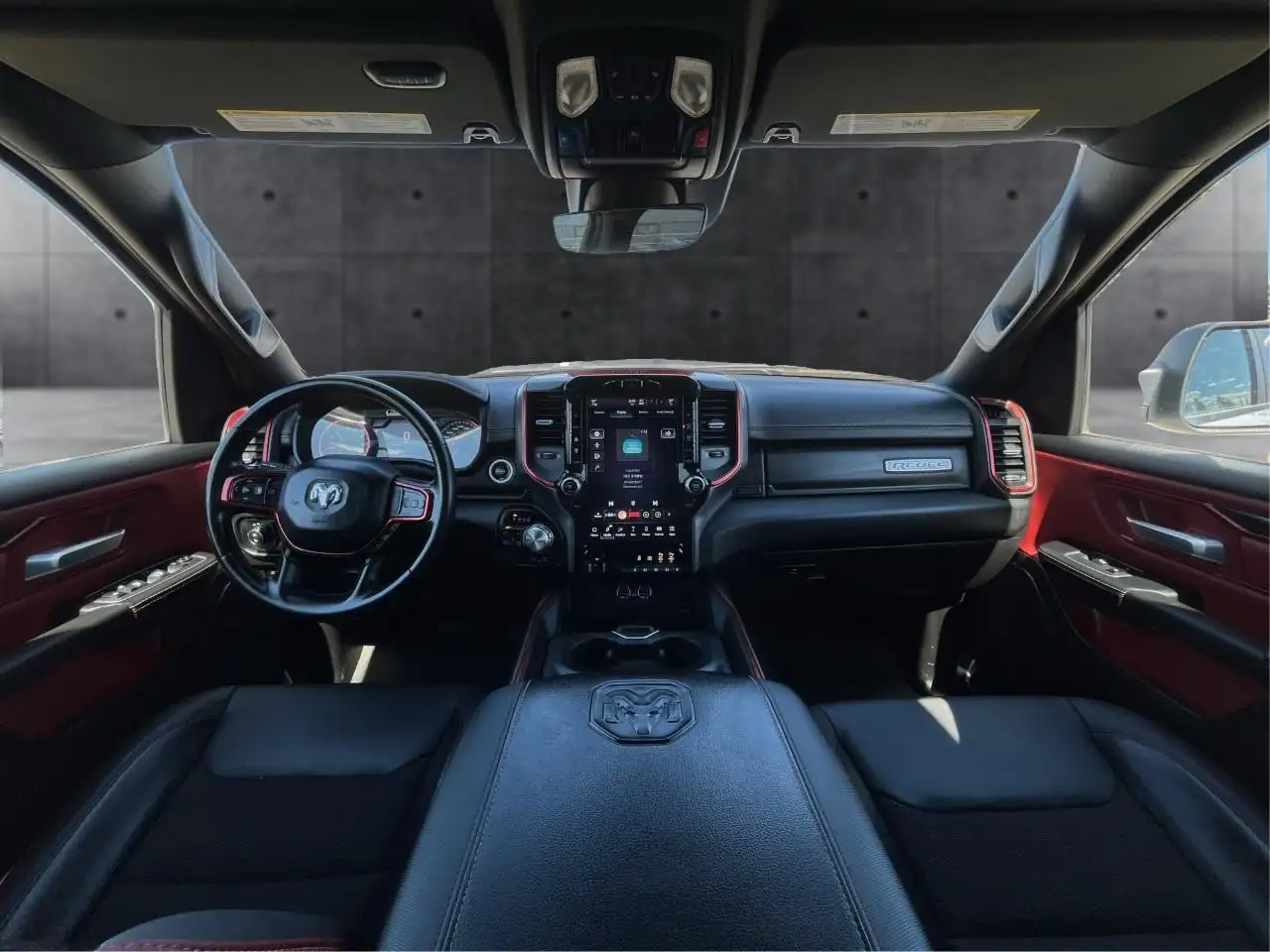 RAM 1500 снимка RAM 1500