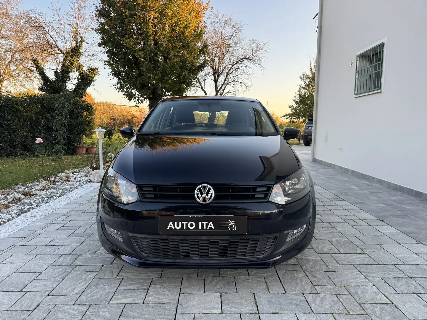 Volkswagen Polo Polo 5p 1.2 Trendline 60cv OK NEOPATENTATI Zwart - 1