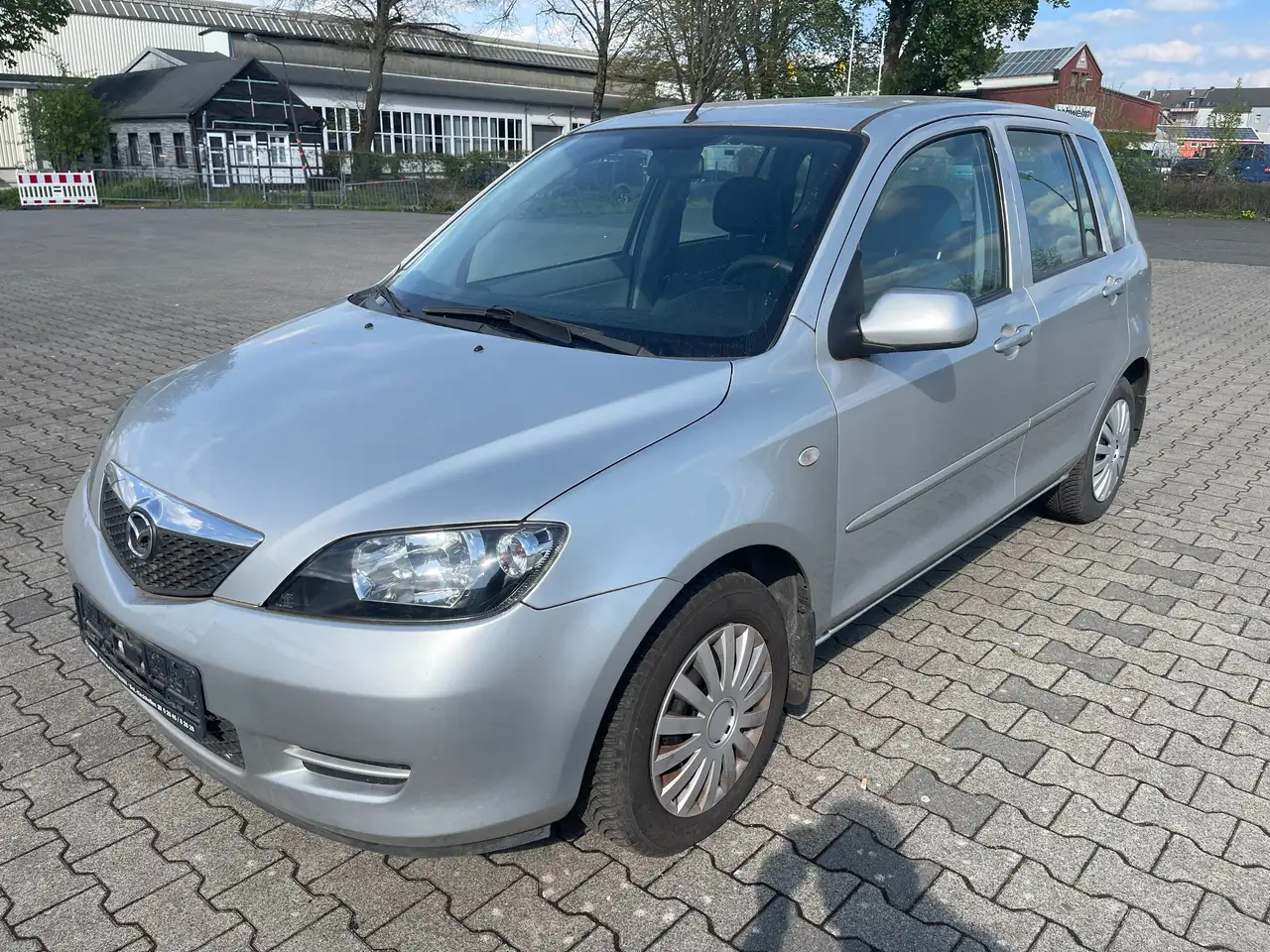 Mazda 2