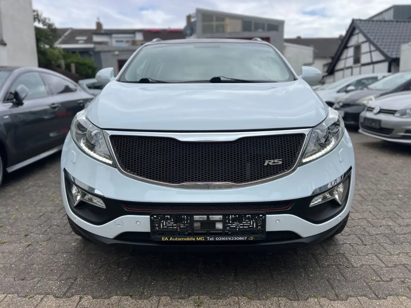 Kia Sportage SPORTAGE ATTRACT 4X4-AUTOM-NAVI-PANO-RFK-AHK-ALU Blanc - 2