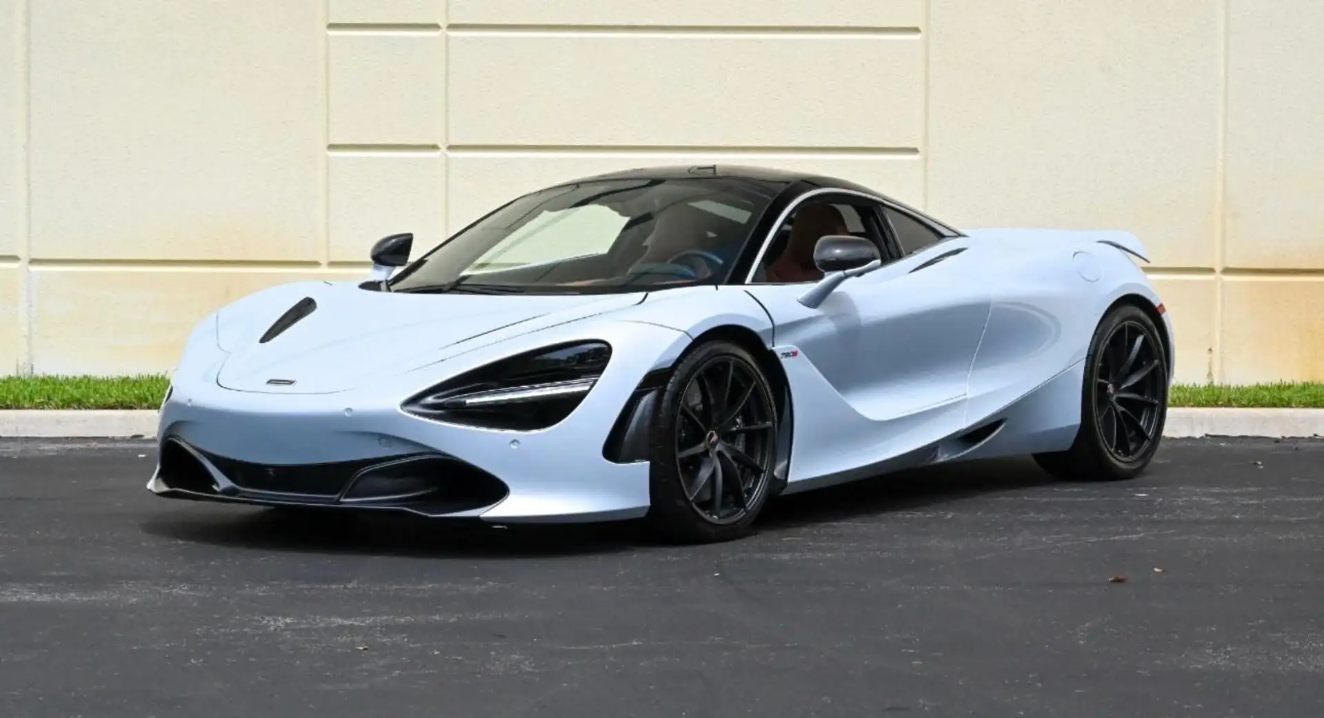 McLaren 720S Coupe 4.0 Luxury ssg7 - 2