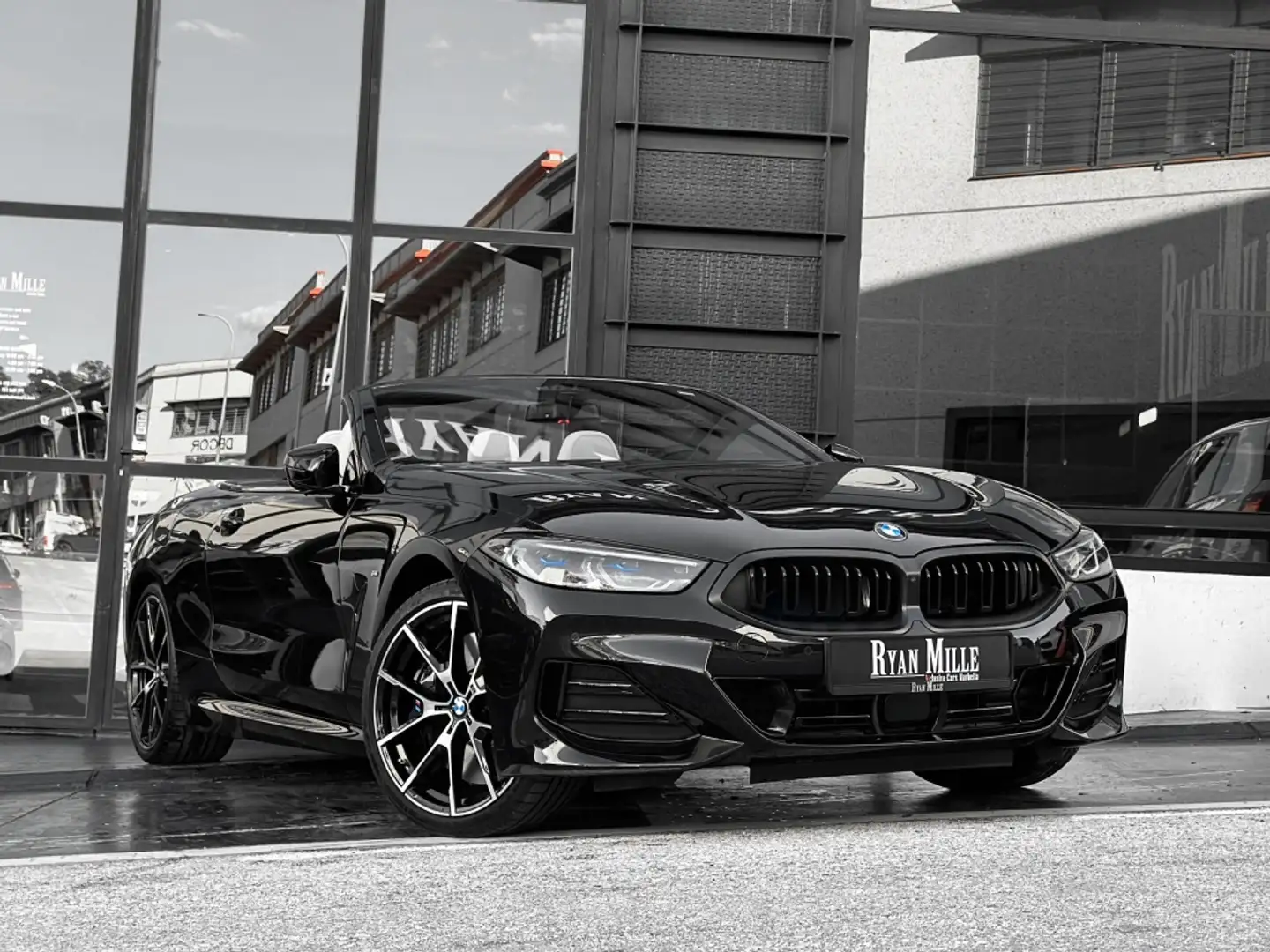 BMW X4 M 840d xDrive Sport Pro Noir - 1