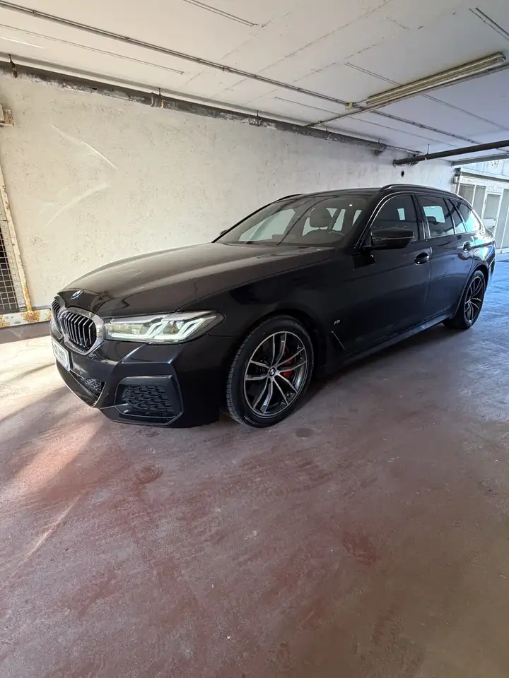 BMW 518