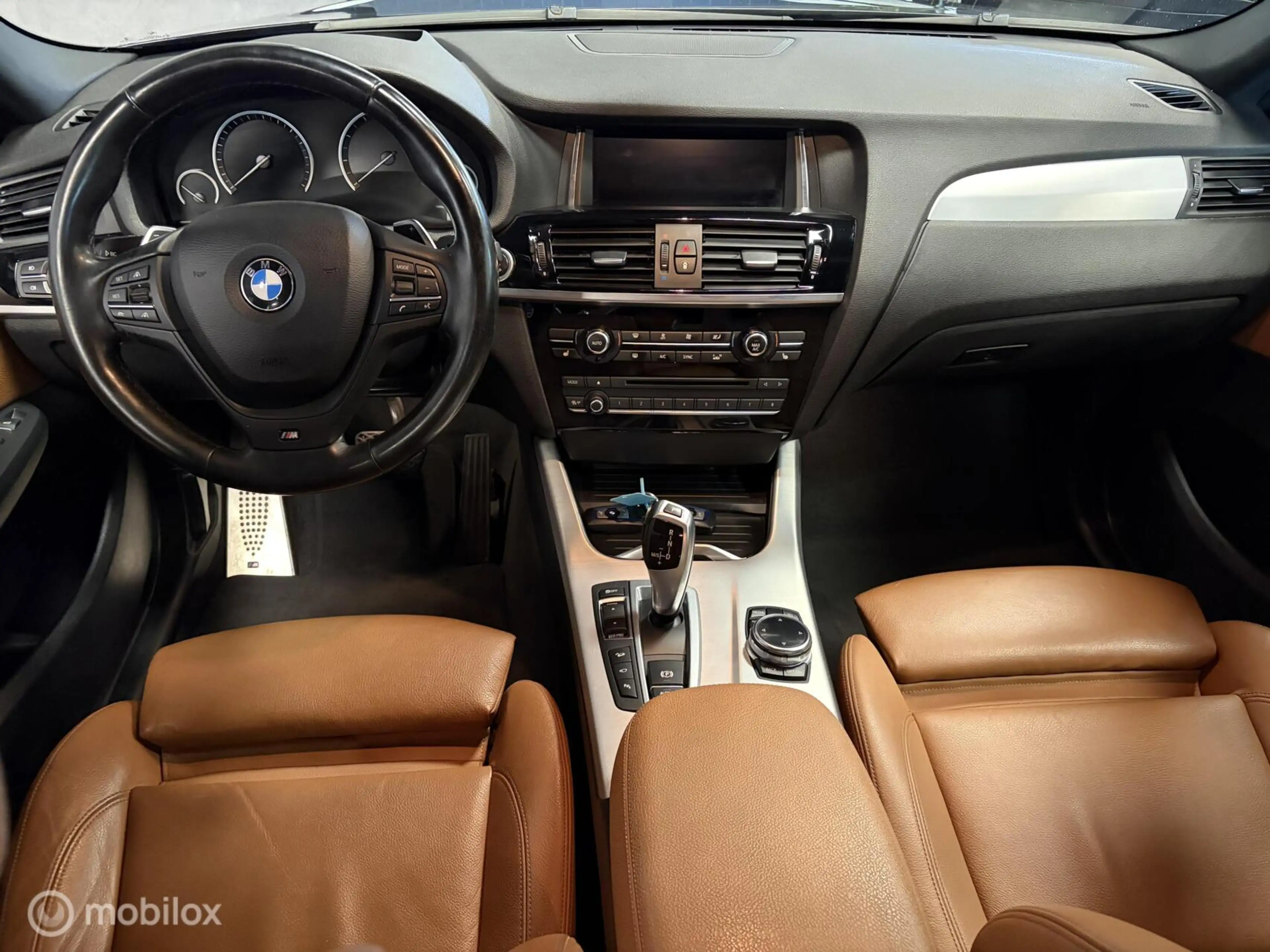 BMW X4 xDrive20i High Executive M SPORT CARBONSCHWARZ / L — photo 14