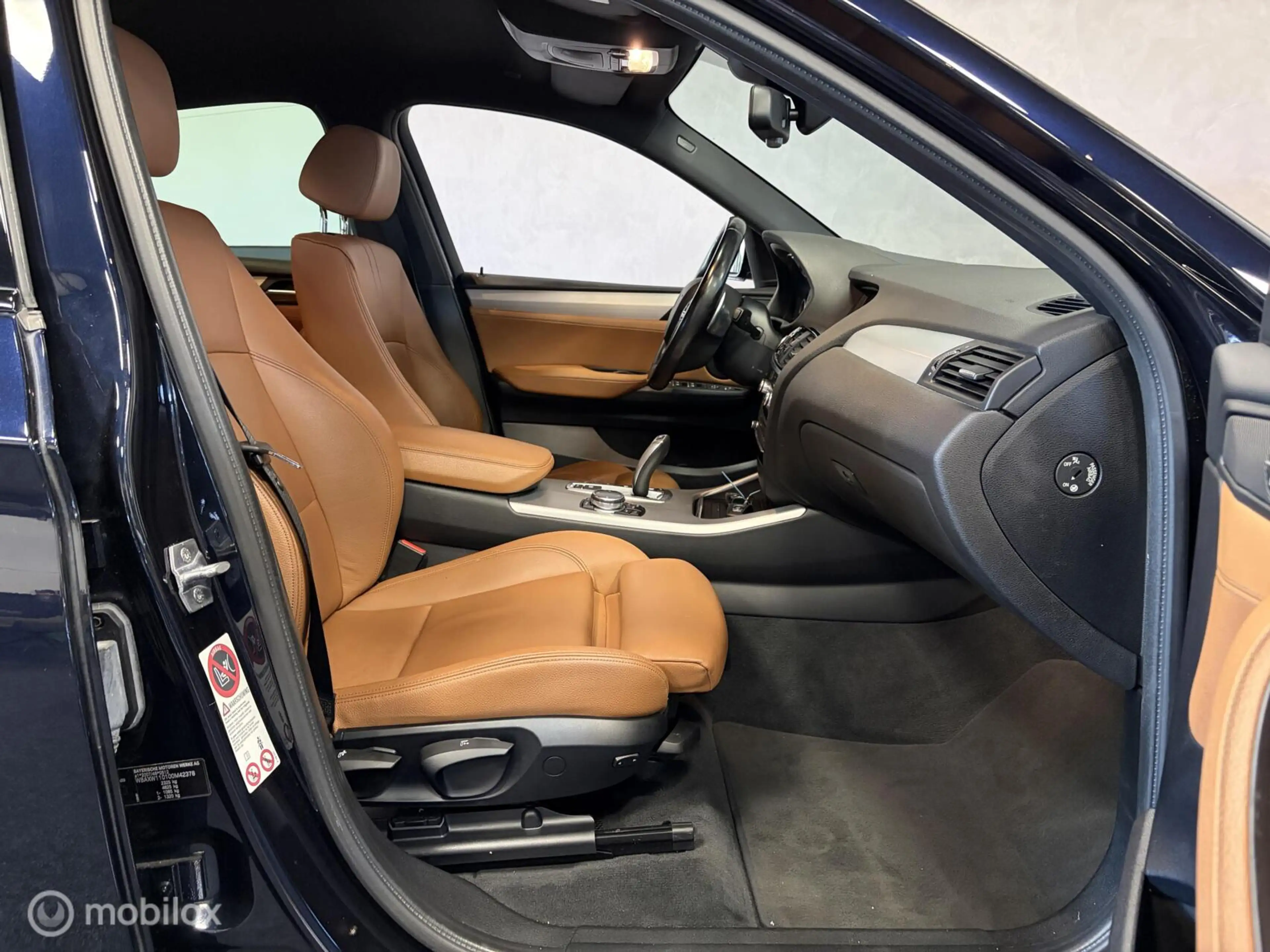 BMW X4 xDrive20i High Executive M SPORT CARBONSCHWARZ / L — photo 12