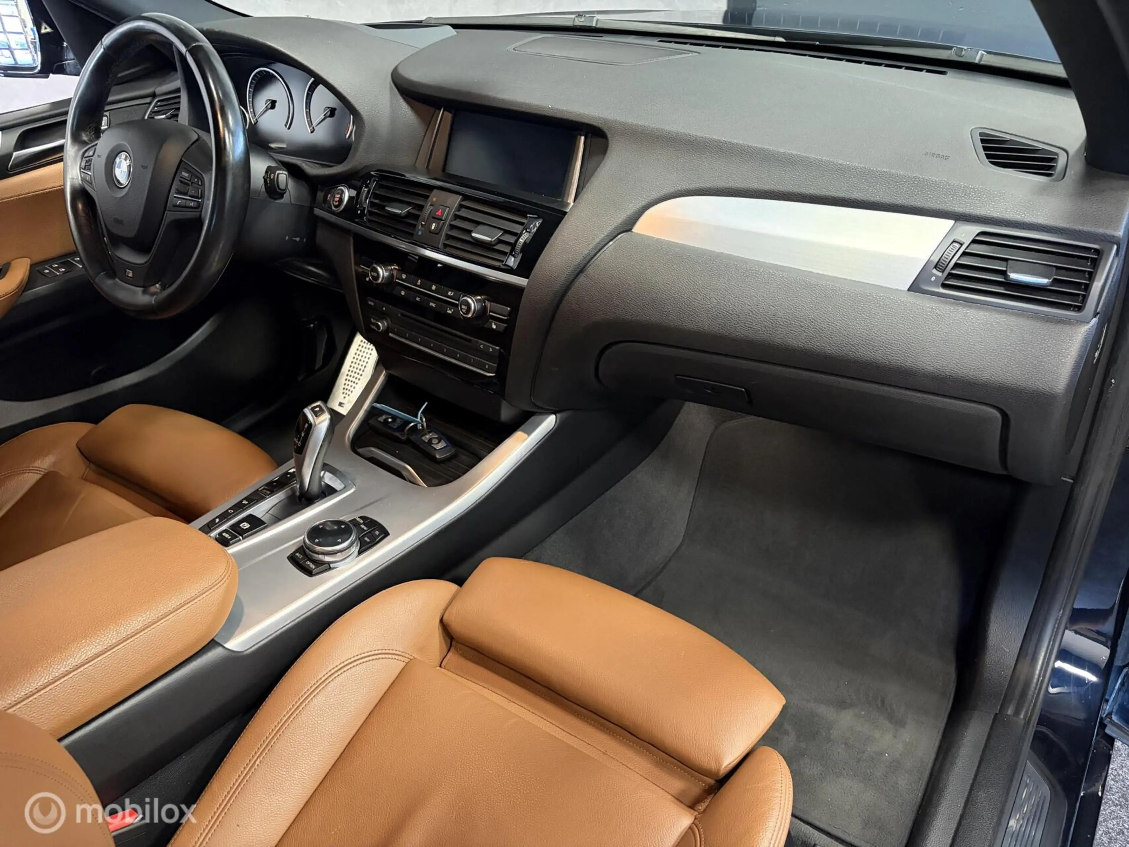 BMW X4 xDrive20i High Executive M SPORT CARBONSCHWARZ / L — photo 13