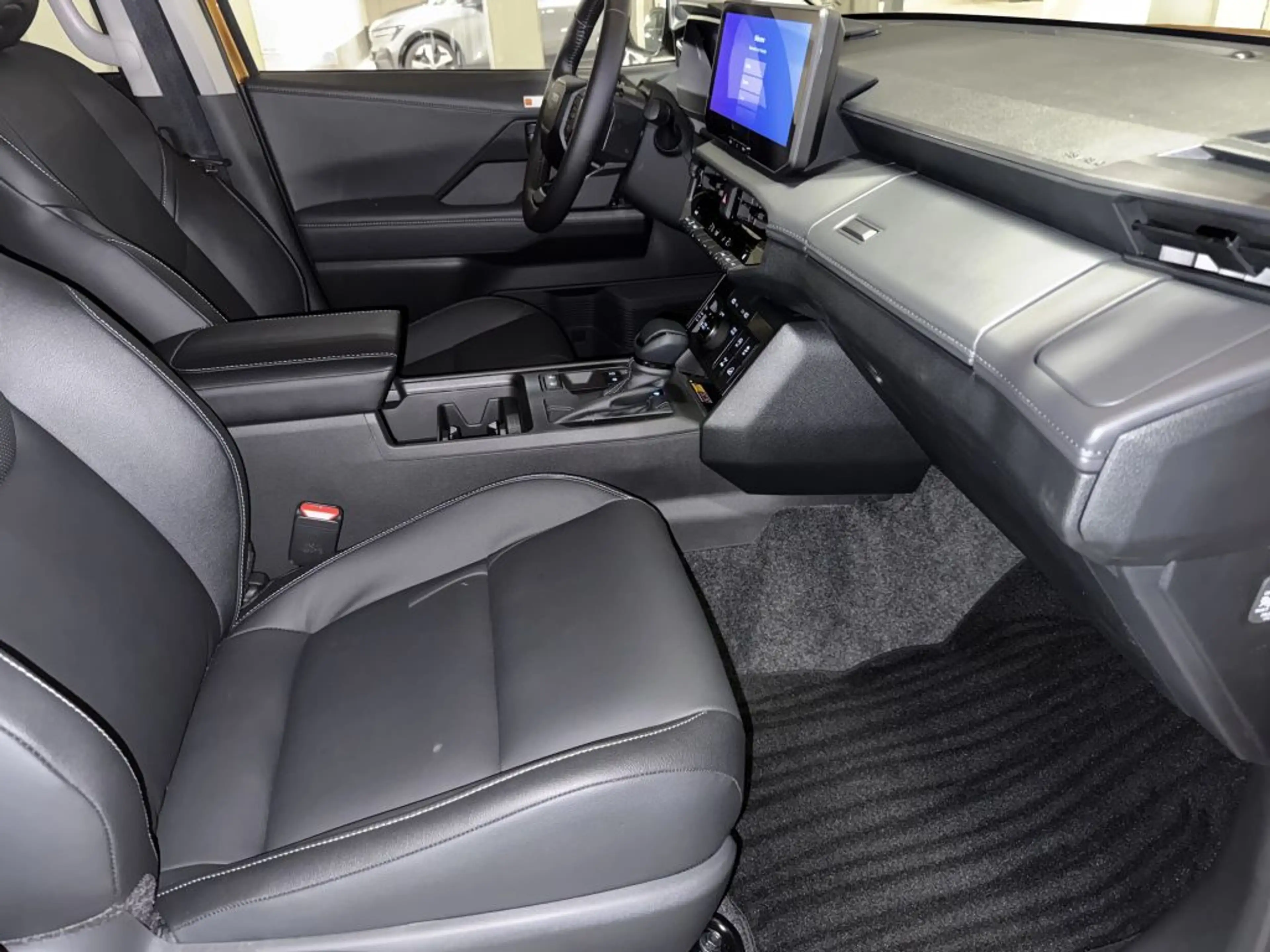 Toyota Hilux 2.8 Mild-Hybrid Invincible MY2026,JBL,360°,sofort — photo 9