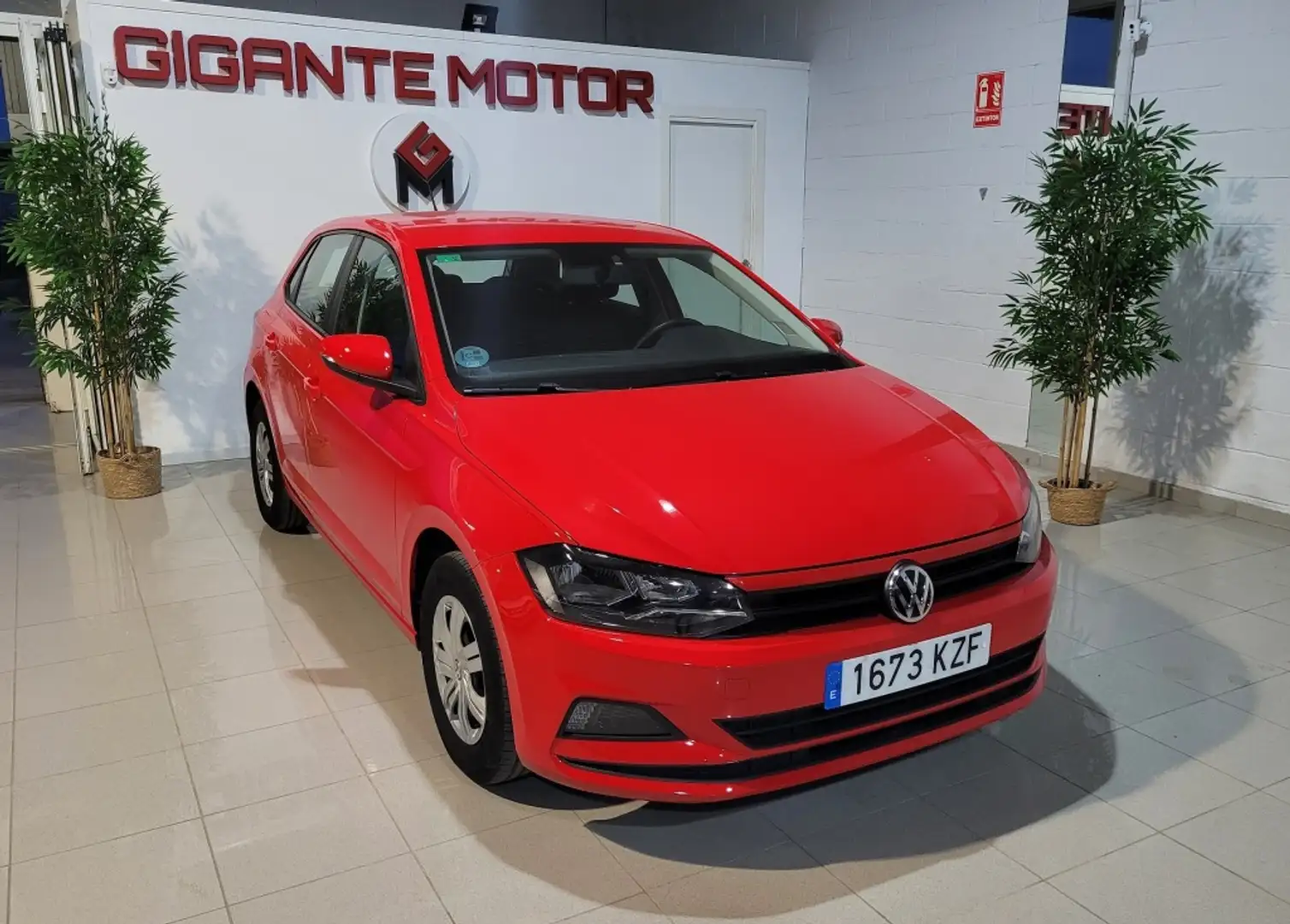 Volkswagen Polo 1.0 Edition 48kW Rot - 1