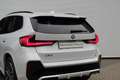 BMW iX1 xDrive30 M Sport / Panoramadak / Sportstoelen / Ad Wit - thumbnail 28