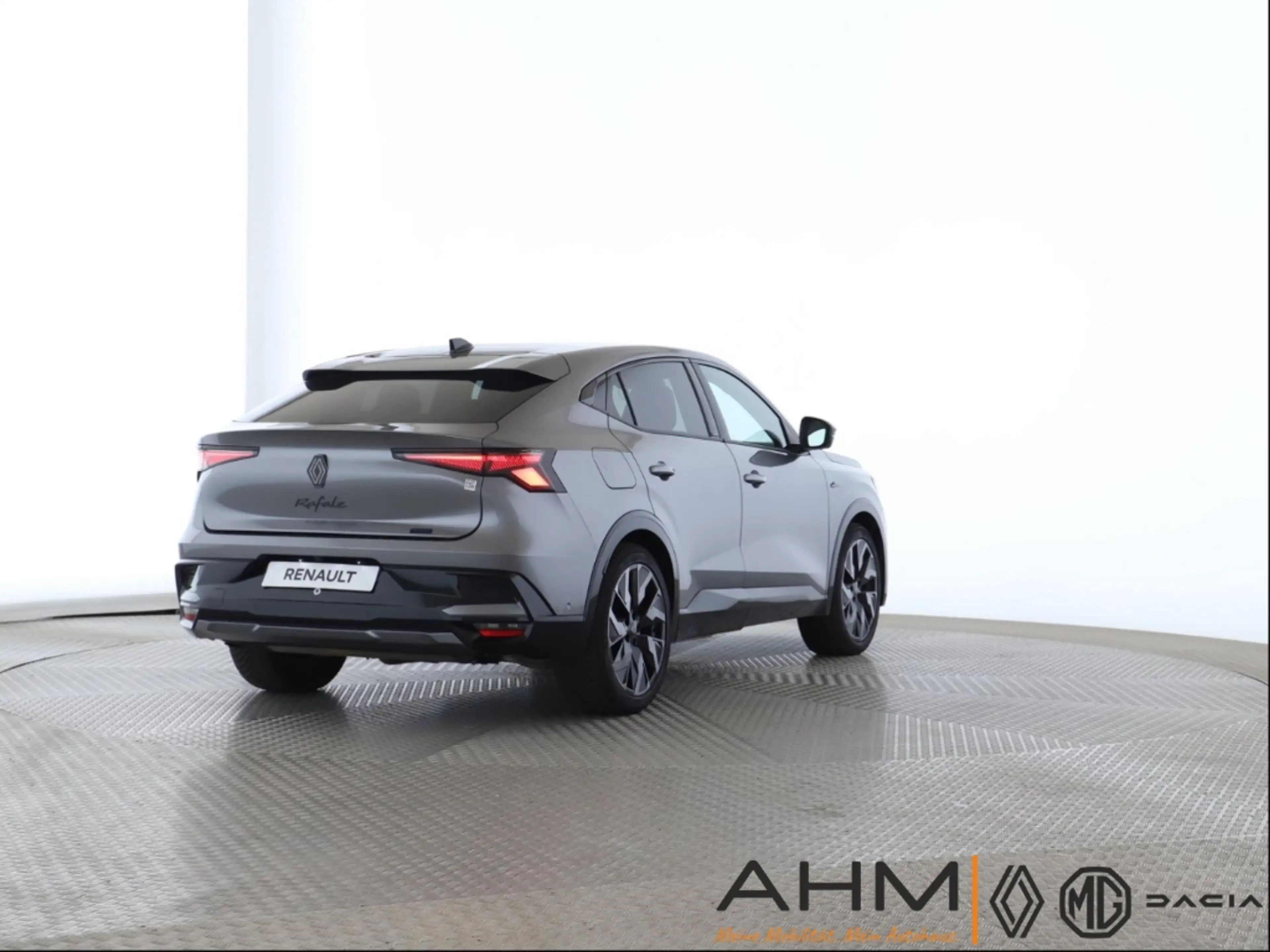 Renault Rafale 300 E-Tech Hyper Hybrid 4x4 Esprit Alpine — photo 4