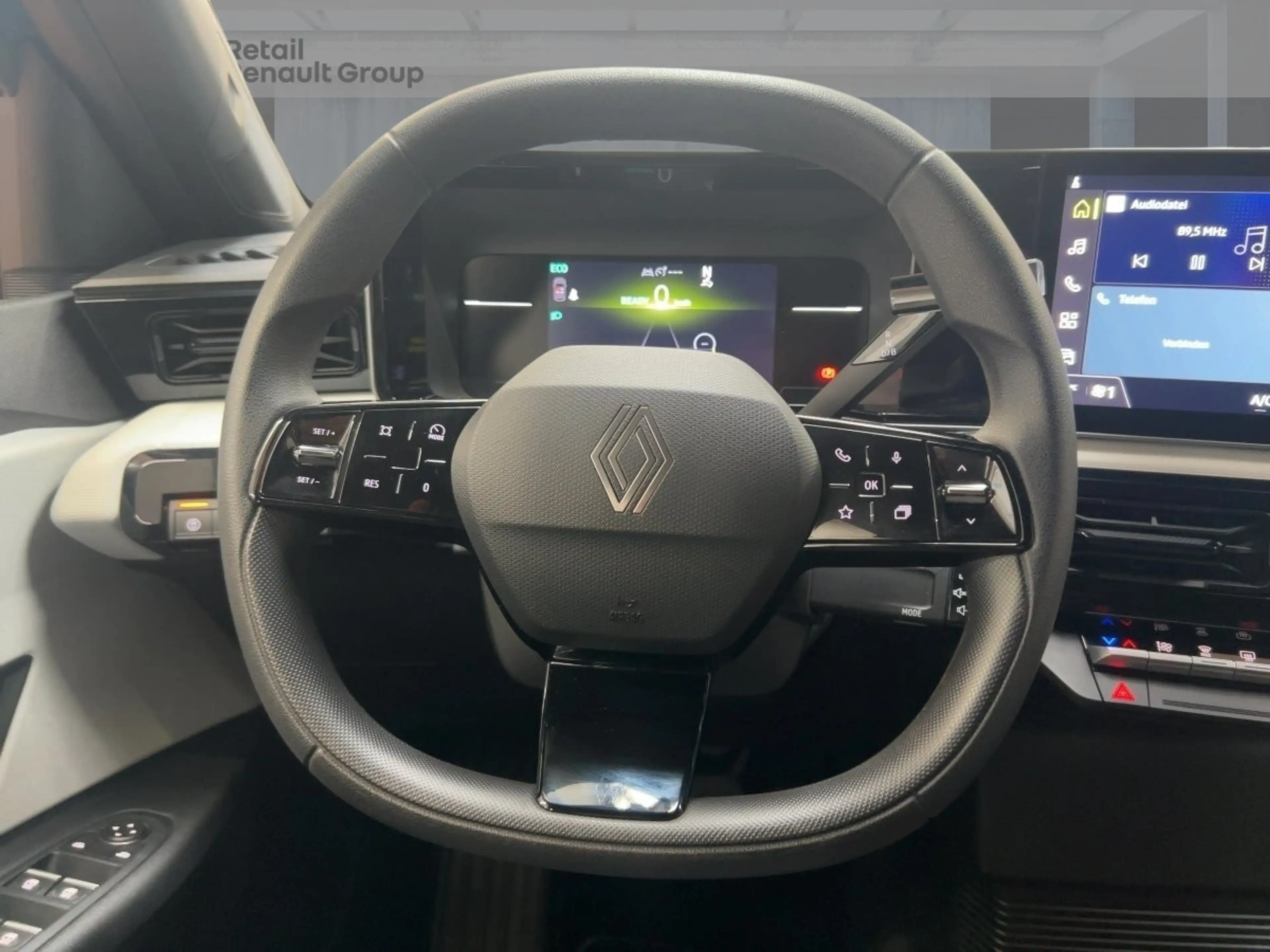 Renault R 5 Evolution 120 Urban Range PDC — photo 11